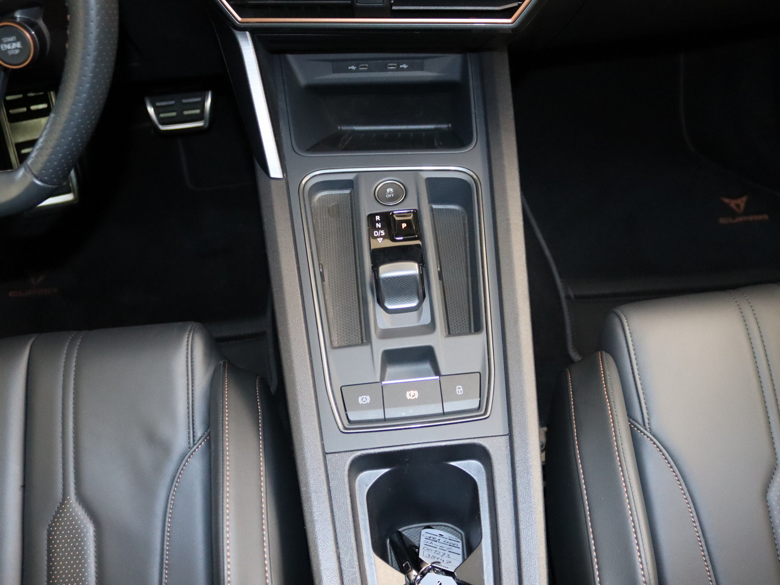 CUPRA Leon 2.0 TSI VZ CUP CUPRA Leon 2.0 TSI VZ CUP