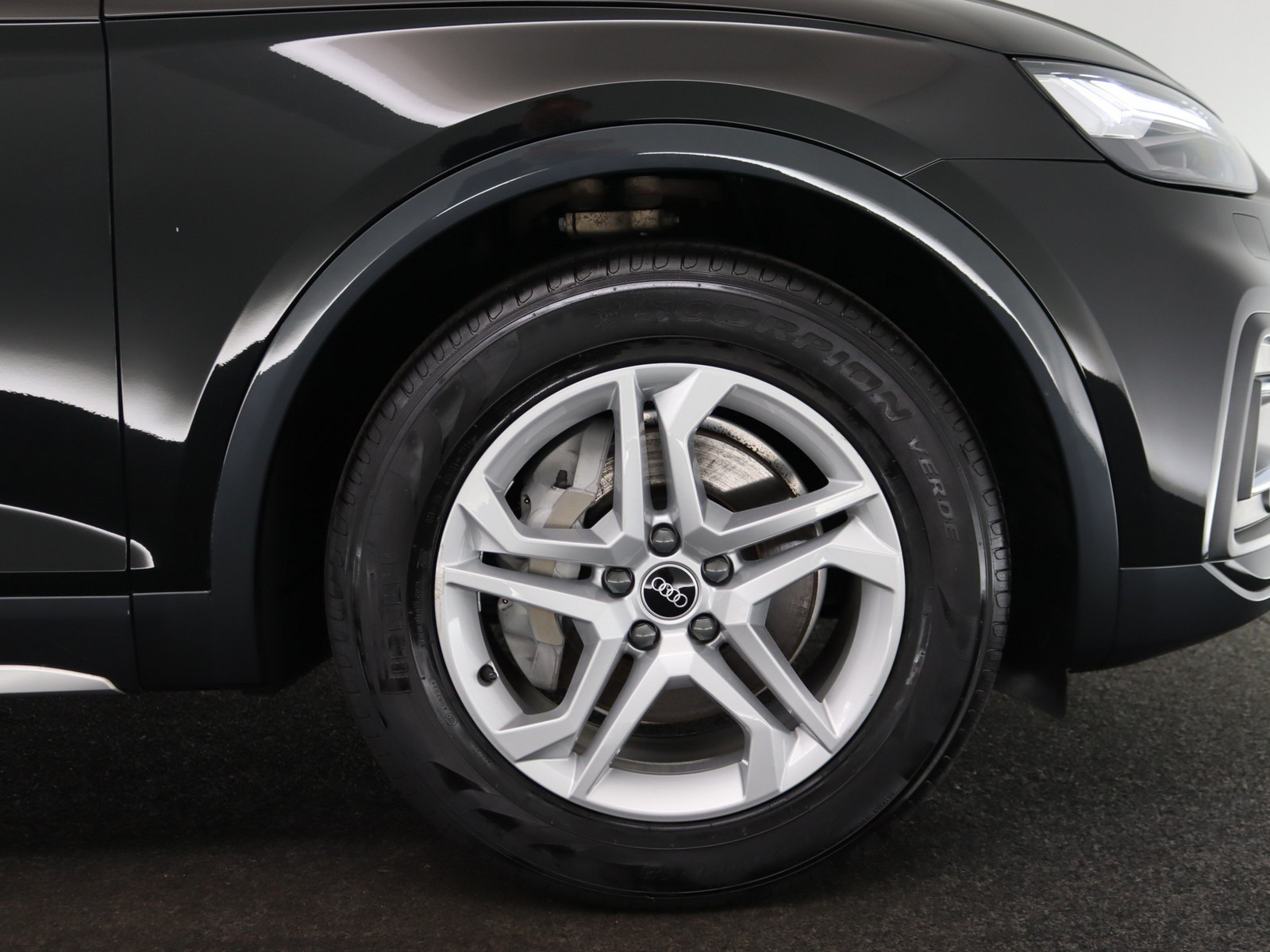 AUDI Q5 35 TDI advanced AUDI Q5 35 TDI advanced