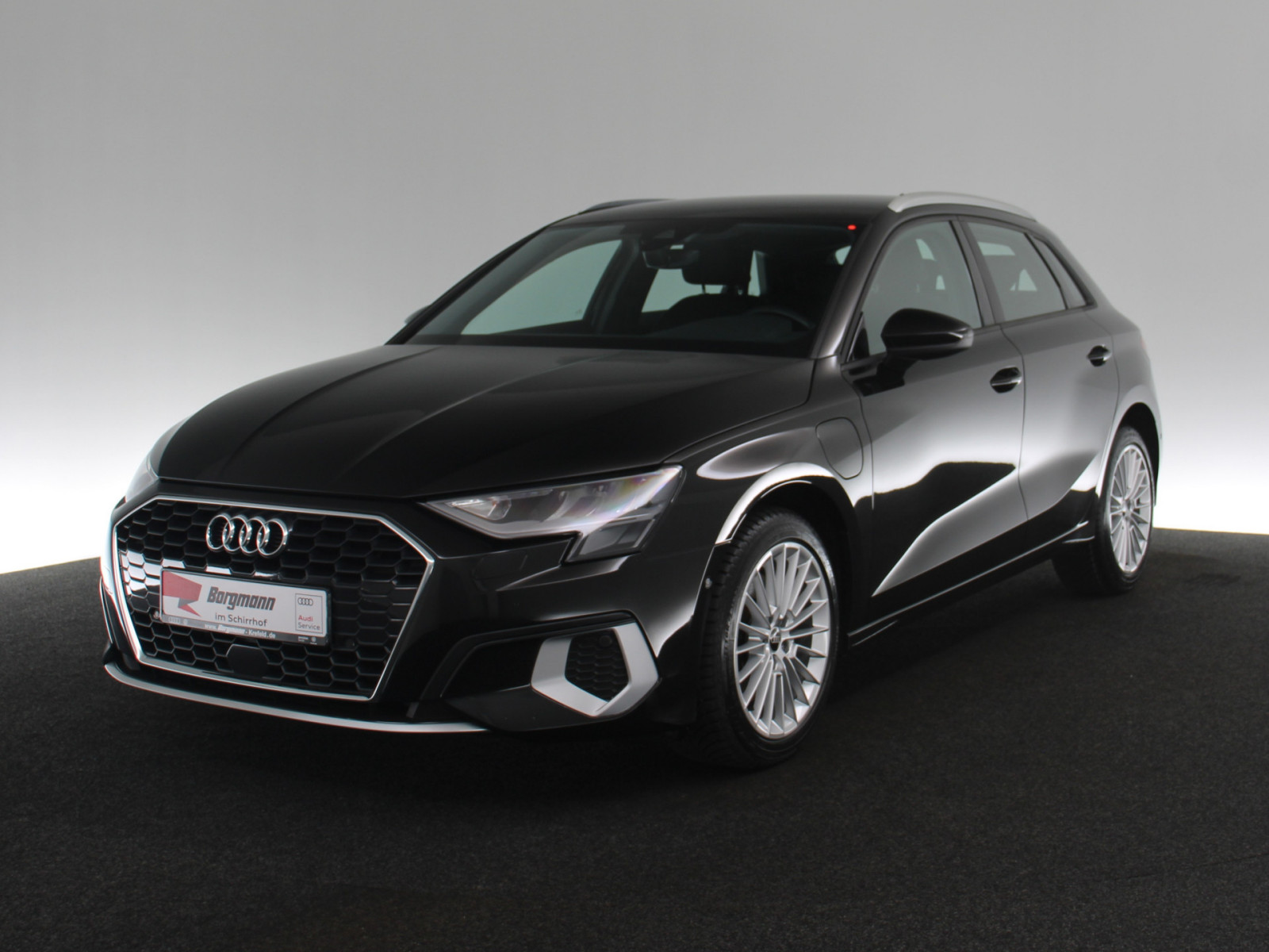 AUDI A3 Sportback 40 TFSI e advanced AUDI A3 Sportback 40 TFSI e advanced