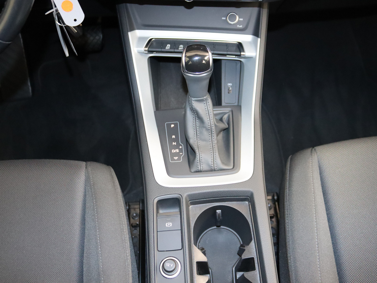 AUDI Q3 35 TFSI advanced AUDI Q3 35 TFSI advanced