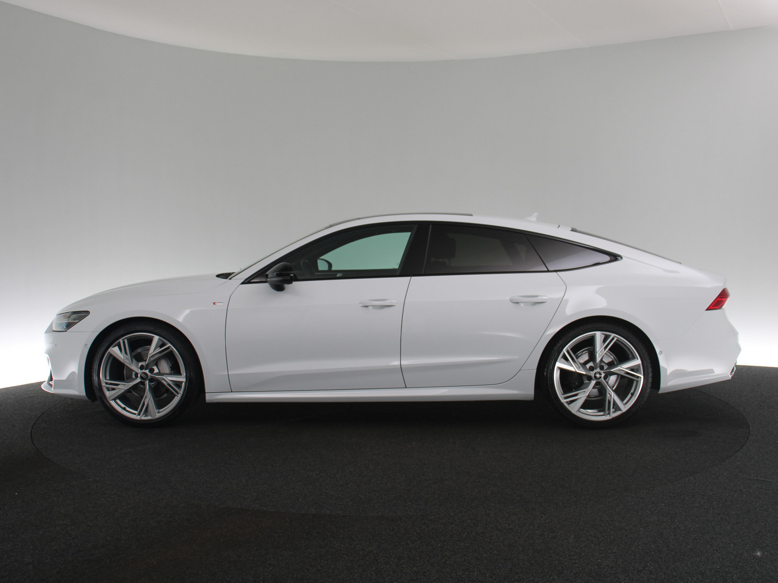 AUDI A7 Sportback 2.0 TDI 40 basis TDI quattro AUDI A7 Sportback 2.0 TDI 40 basis TDI quattro