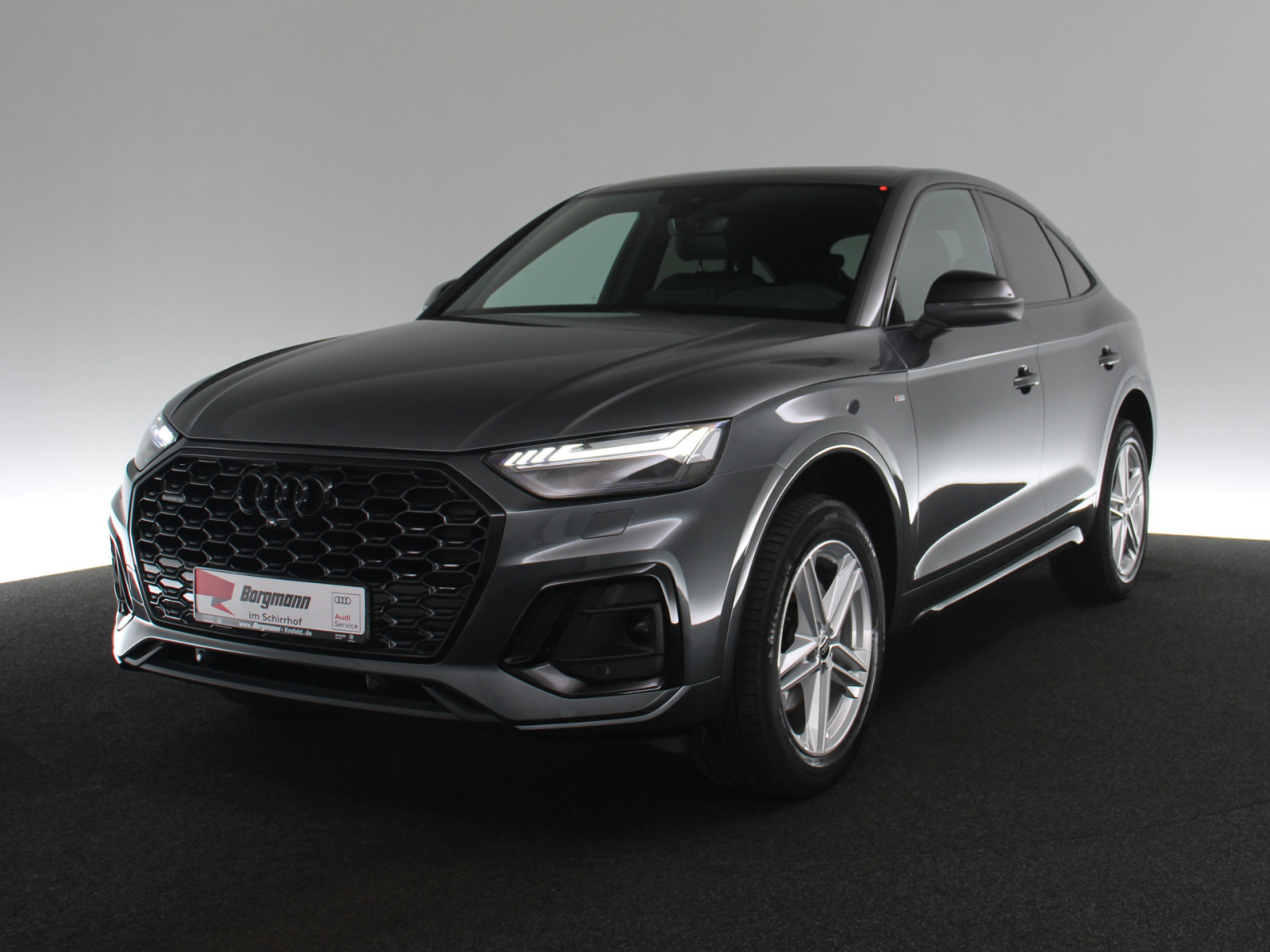 AUDI Q5 Sportback 40 TDI quattro S line AUDI Q5 Sportback 40 TDI quattro S line