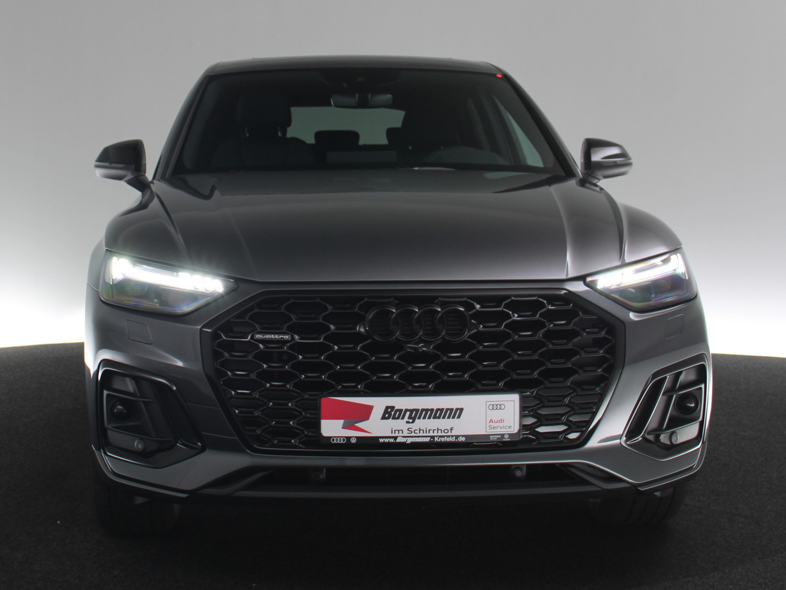 AUDI Q5 Sportback 40 TDI quattro S line AUDI Q5 Sportback 40 TDI quattro S line