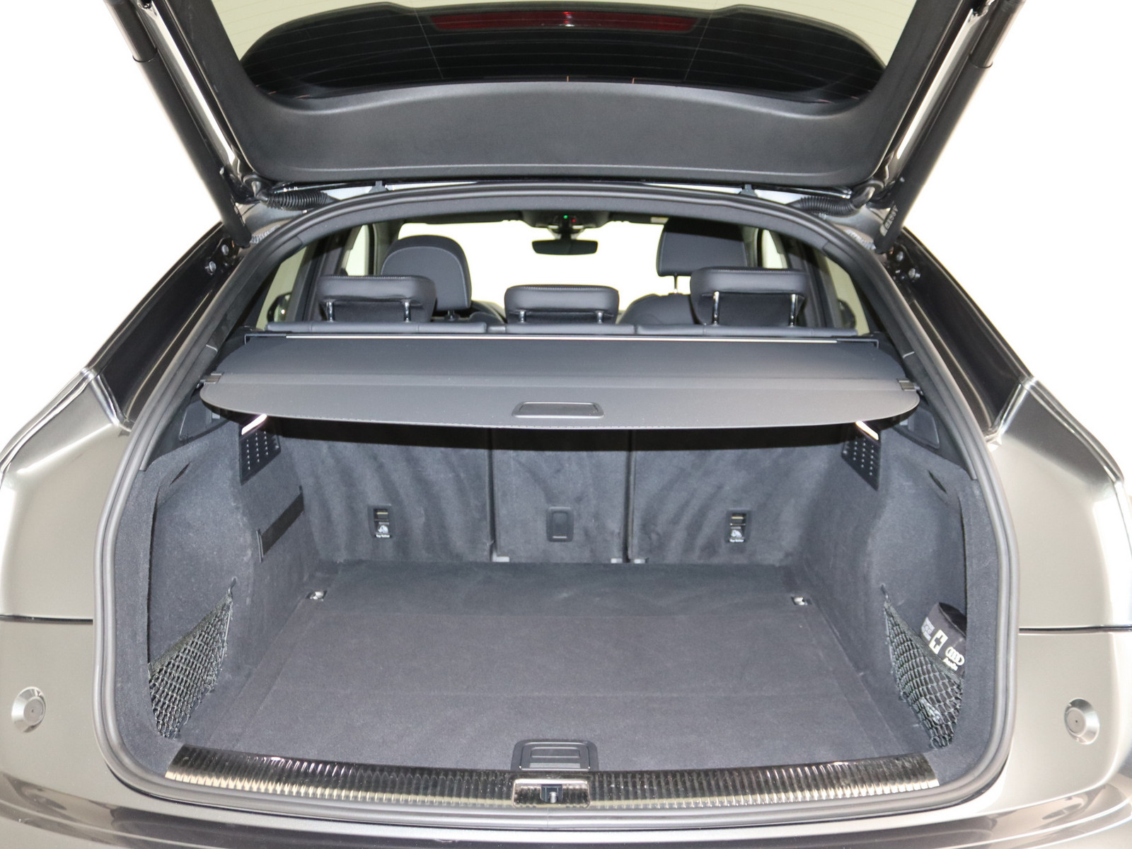 AUDI Q5 Sportback 40 TDI quattro S line AUDI Q5 Sportback 40 TDI quattro S line