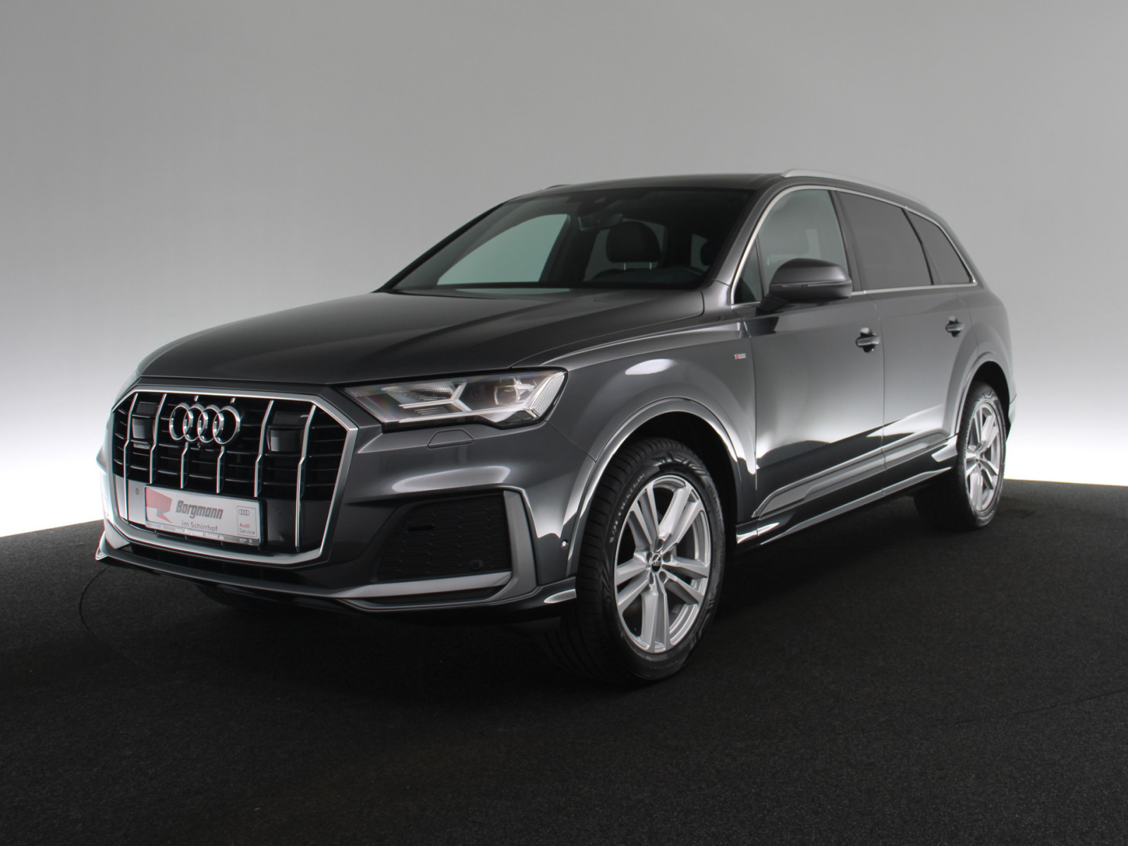 AUDI Q7 50 TDI quattro S line AUDI Q7 50 TDI quattro S line
