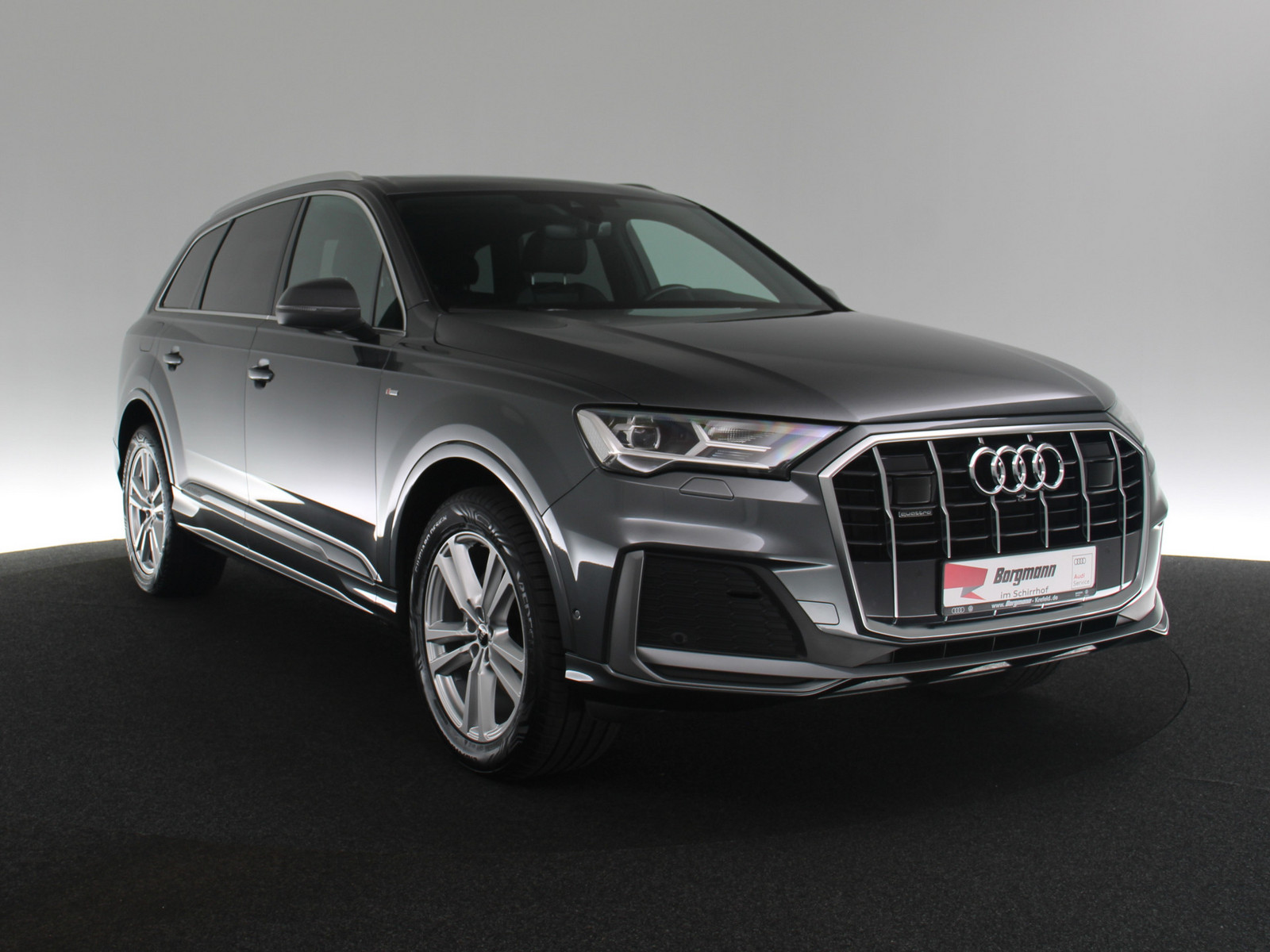 AUDI Q7 50 TDI quattro S line AUDI Q7 50 TDI quattro S line