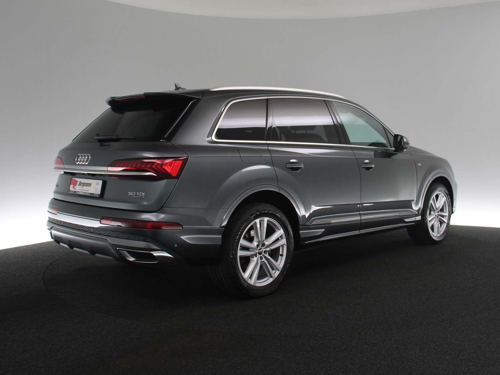 AUDI Q7 50 TDI quattro S line AUDI Q7 50 TDI quattro S line