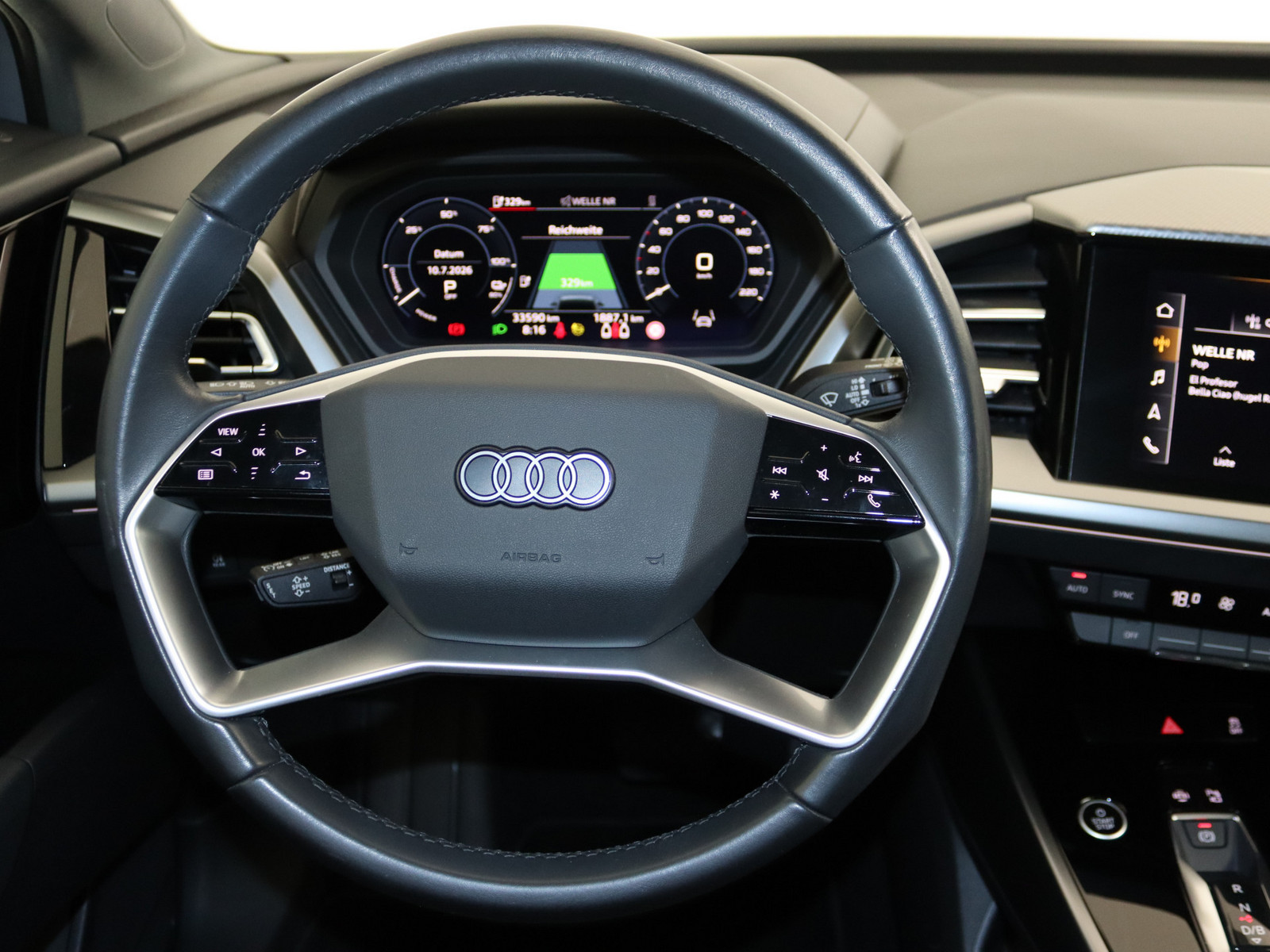AUDI Q4 40 LED ACC RÜCKFAHRKAMERA PDC KLIMA e-tron AUDI Q4 40 LED ACC RÜCKFAHRKAMERA PDC KLIMA e-tron