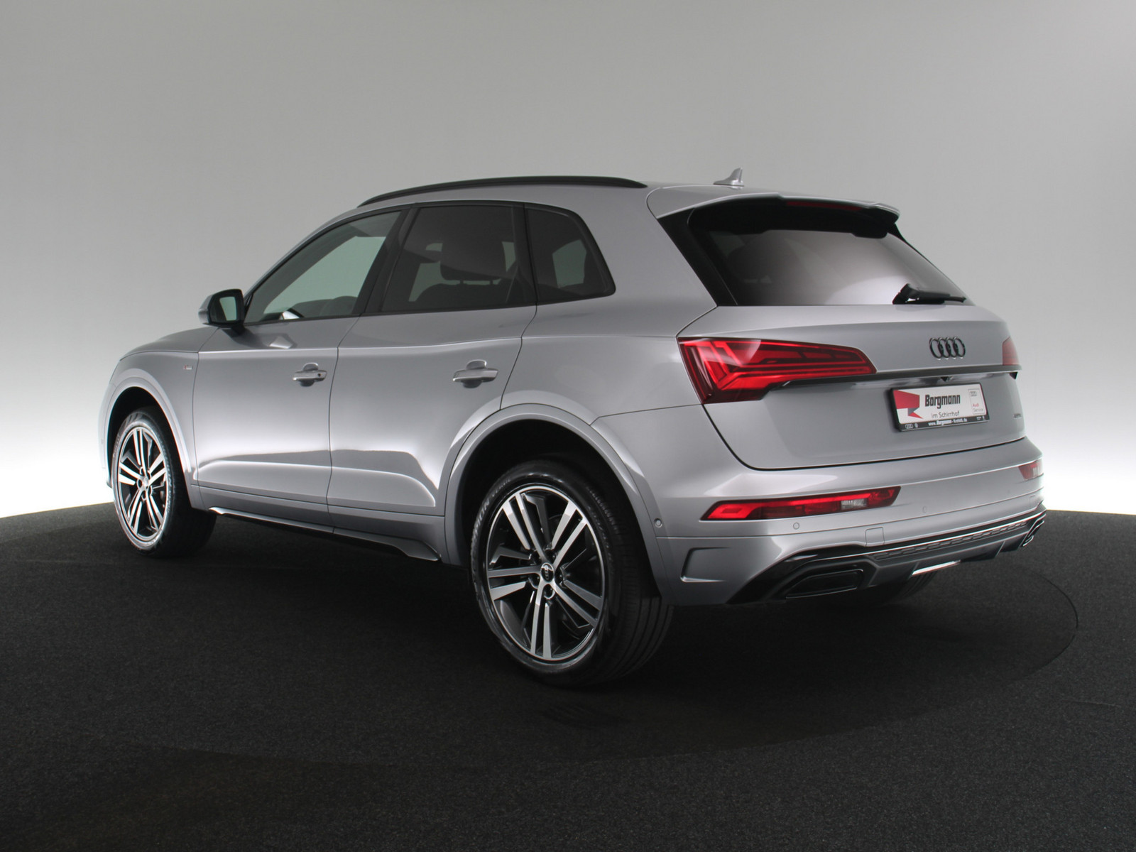 AUDI Q5 50 TDI quattro S line AUDI Q5 50 TDI quattro S line