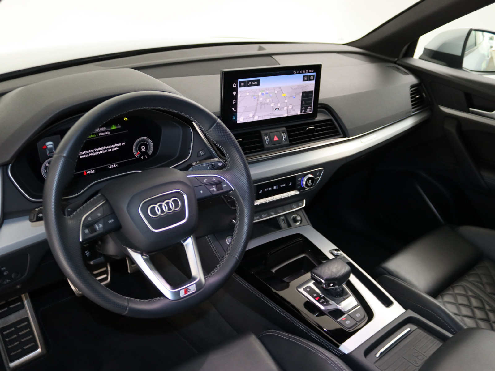 AUDI Q5 50 TDI quattro S line AUDI Q5 50 TDI quattro S line