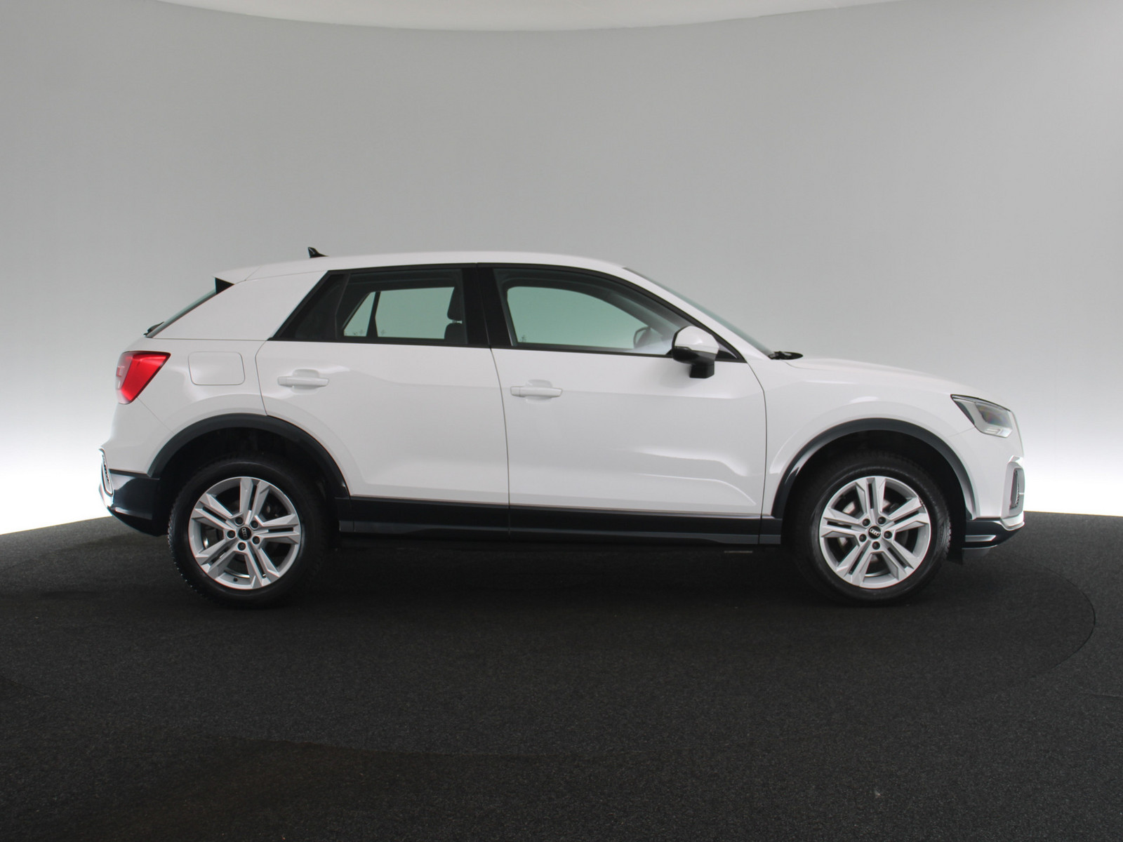 AUDI Q2 30 TFSI advanced AUDI Q2 30 TFSI advanced