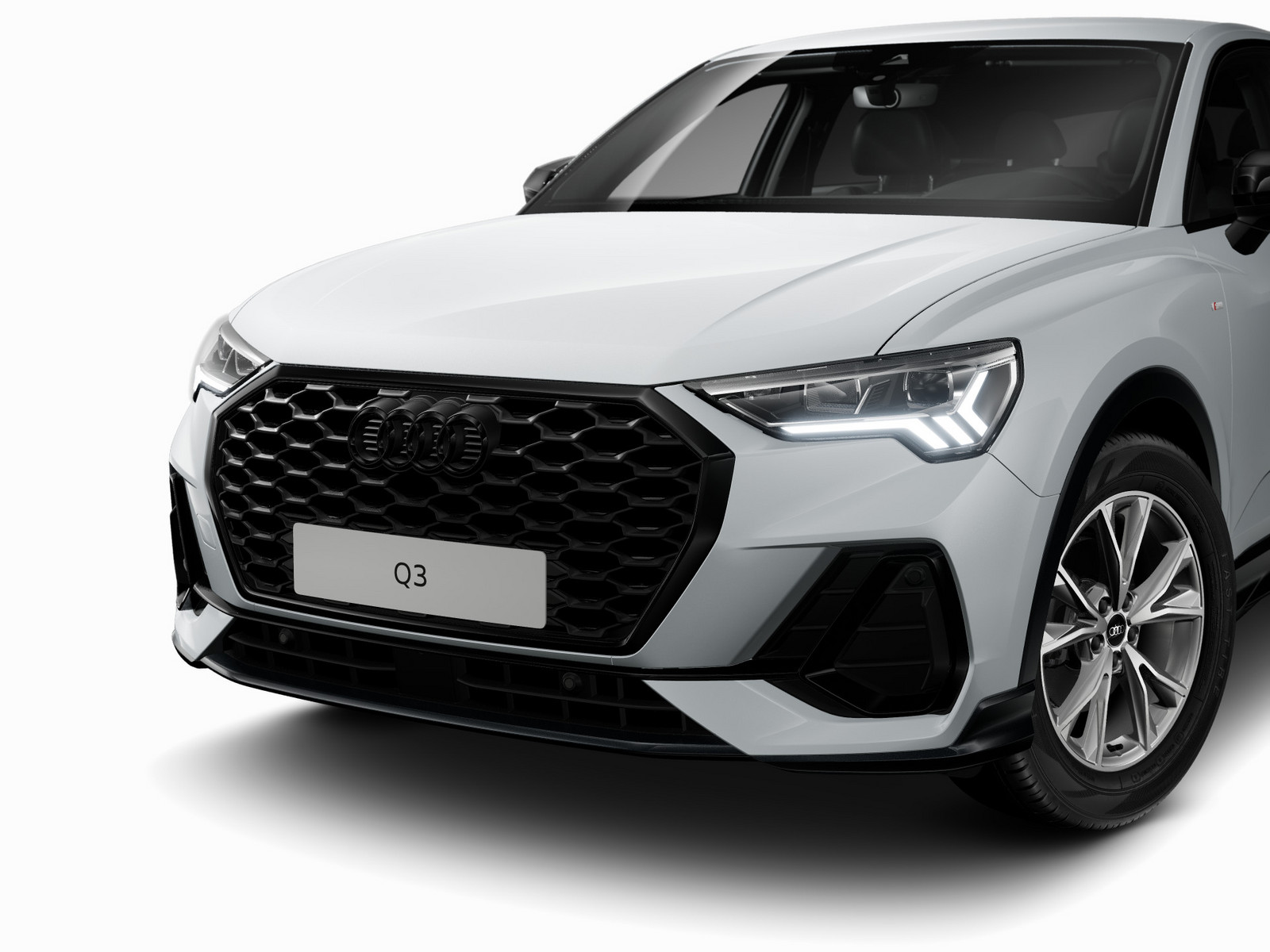 AUDI Q3 Sportback 35 TDI S line AUDI Q3 Sportback 35 TDI S line