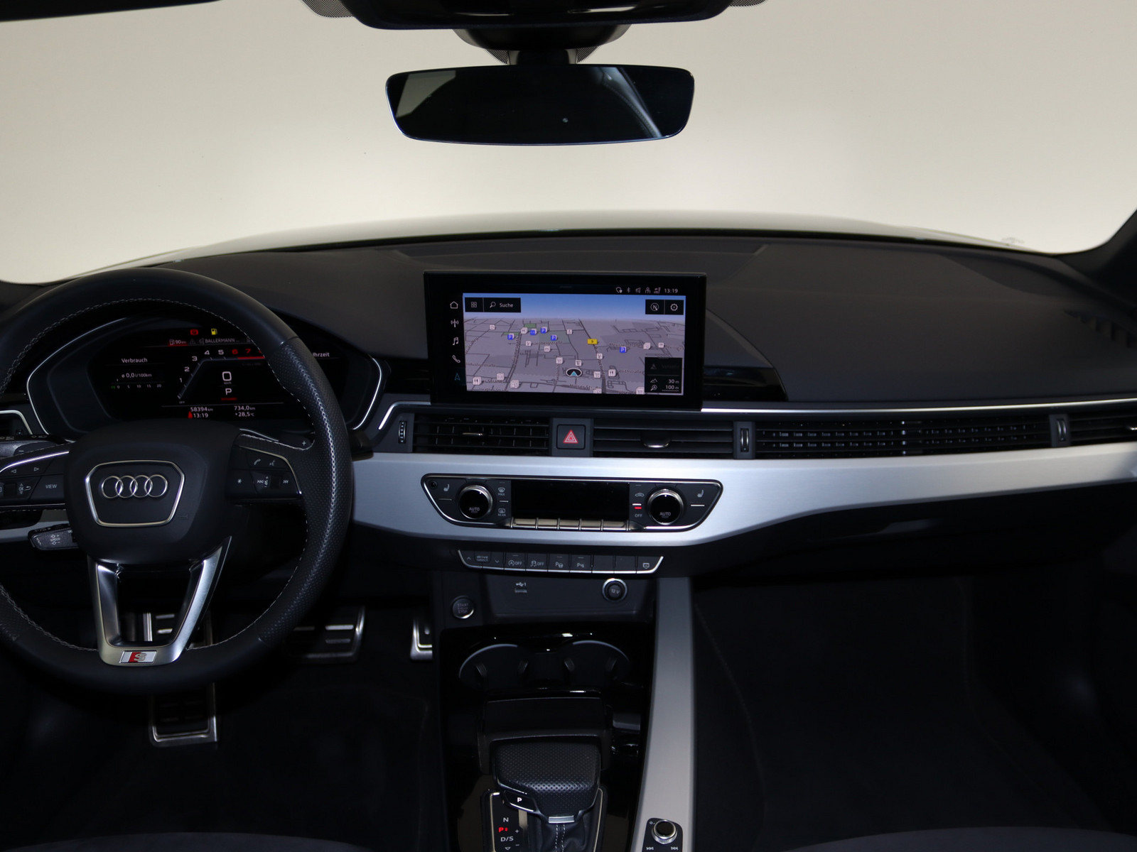 AUDI A4 Lim. 40 TFSI S line AUDI A4 Lim. 40 TFSI S line
