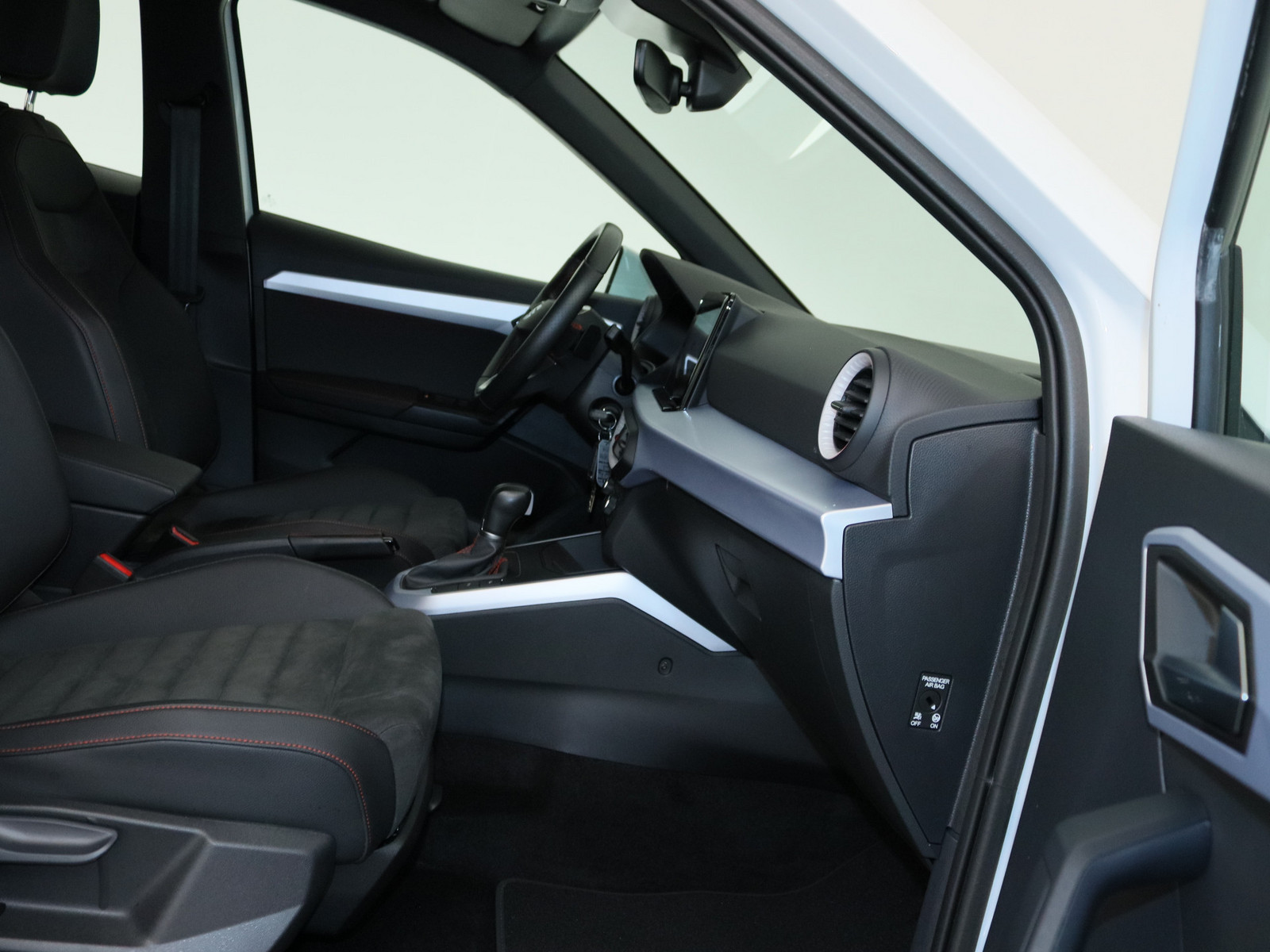 SEAT Arona 1.0 TSI FR SEAT Arona 1.0 TSI FR