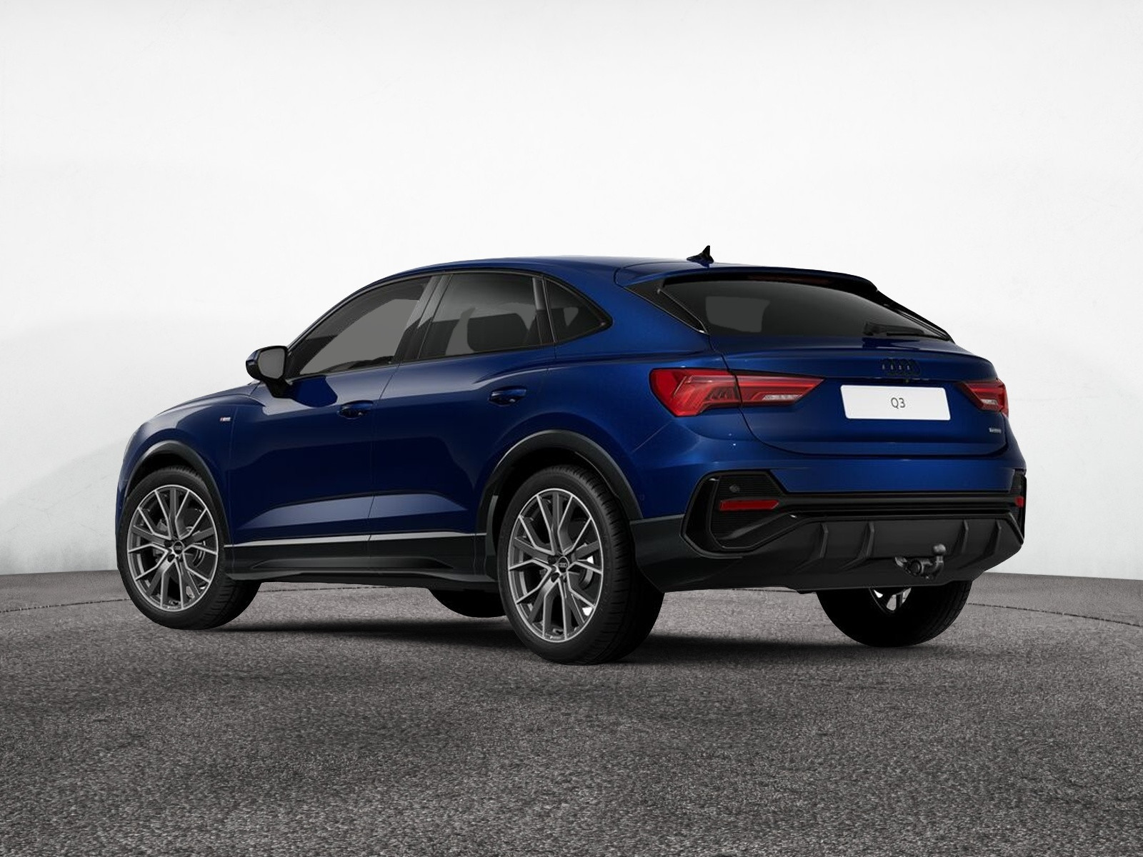 AUDI Q3 Sportback 40 TFSI quattro S line AUDI Q3 Sportback 40 TFSI quattro S line