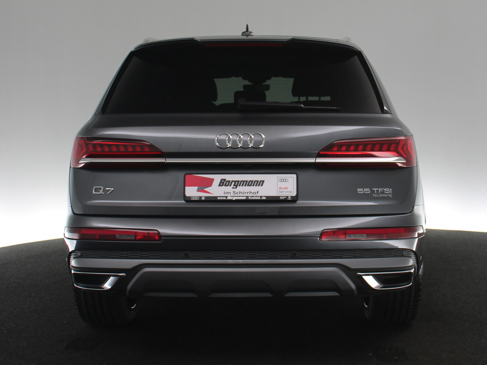AUDI Q7 55 TFSI quattro S line AUDI Q7 55 TFSI quattro S line
