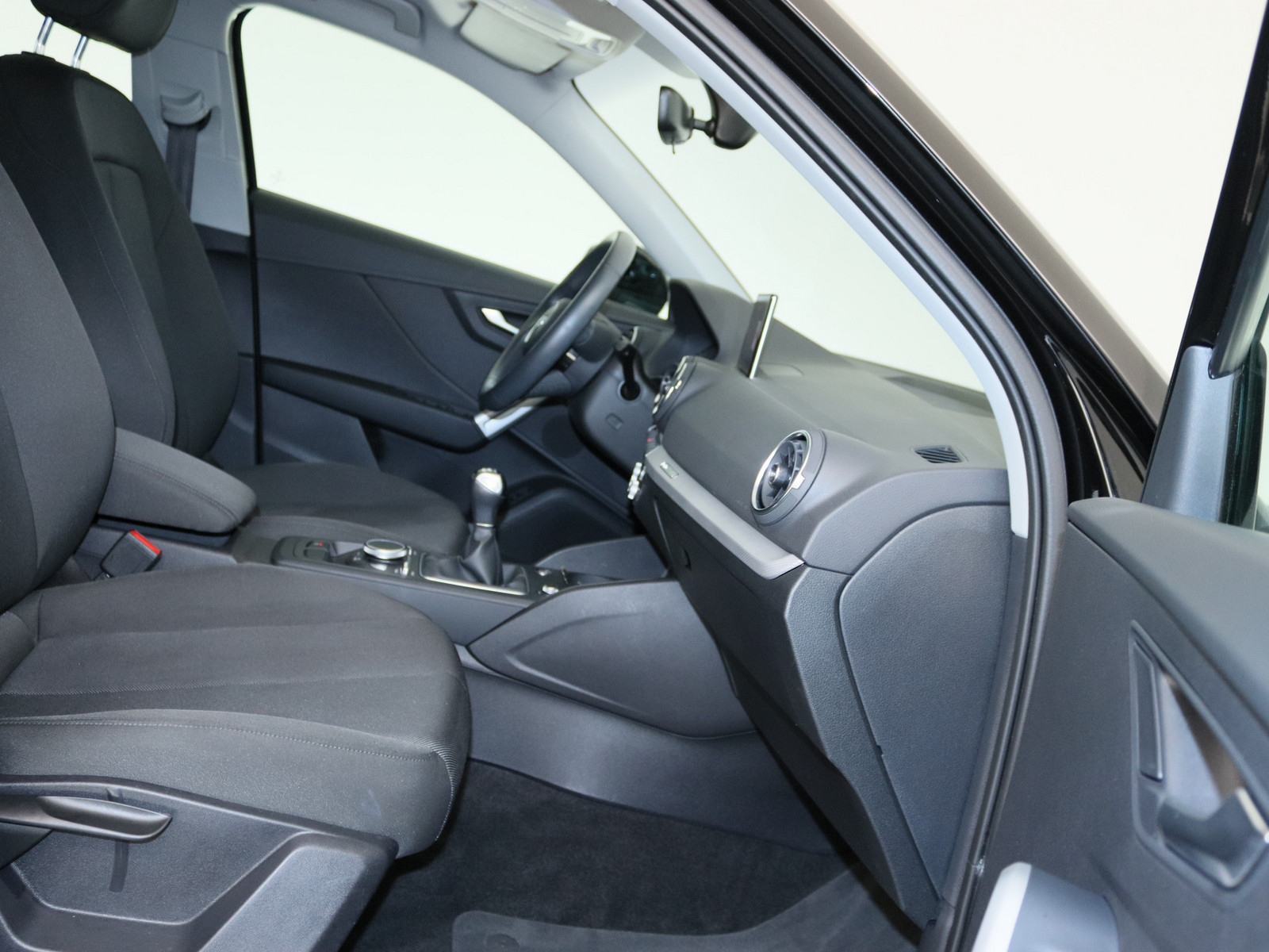 AUDI Q2 30 TFSI advanced AUDI Q2 30 TFSI advanced