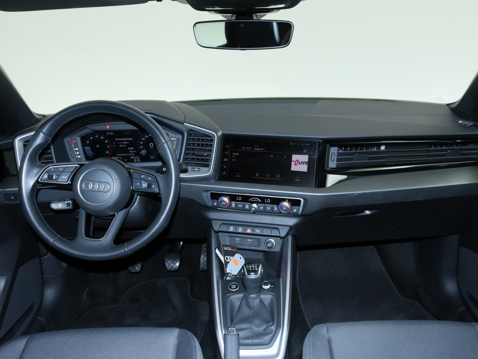 AUDI A1 Sportback 30 TFSI S line AUDI A1 Sportback 30 TFSI S line