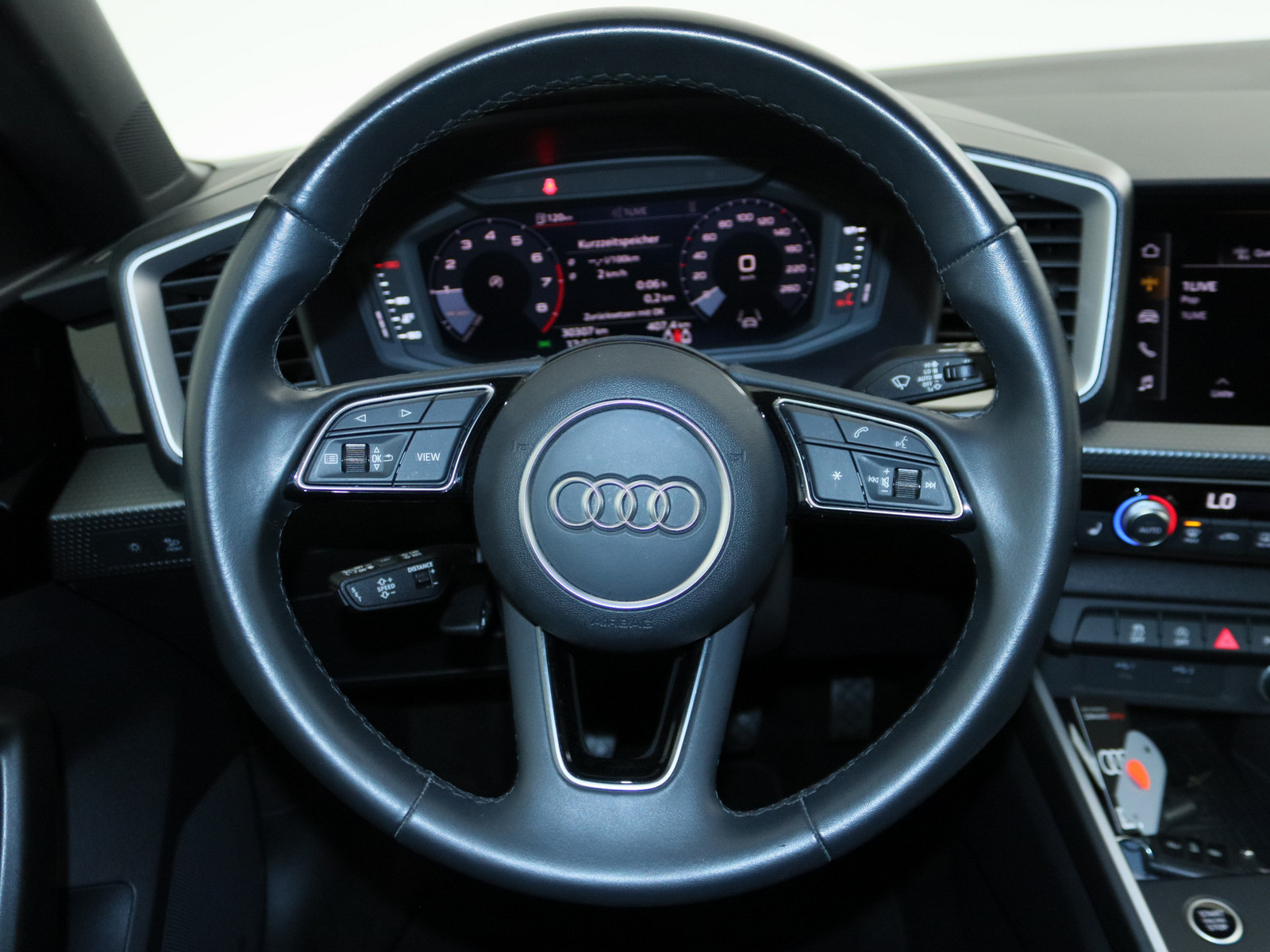 AUDI A1 Sportback 30 TFSI S line AUDI A1 Sportback 30 TFSI S line