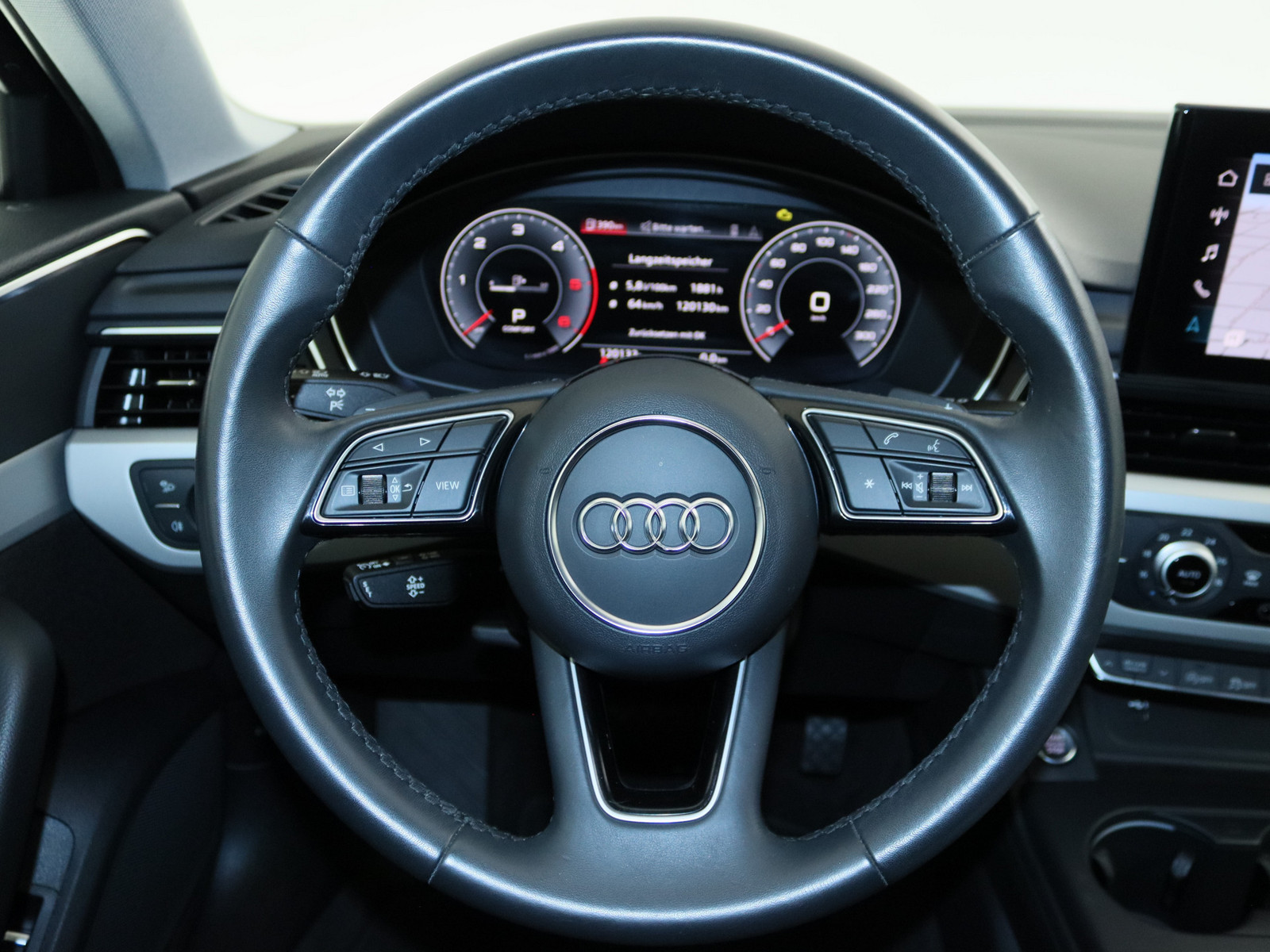 AUDI A4 Avant 35 TDI advanced AUDI A4 Avant 35 TDI advanced