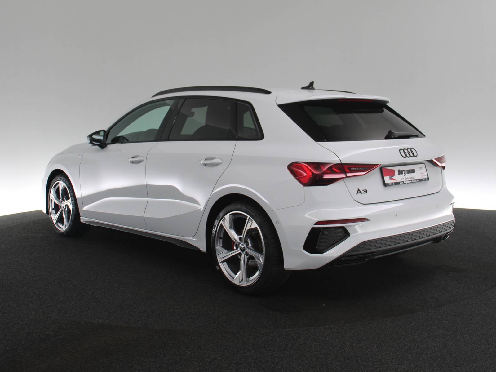 AUDI A3 Sportback 35 TFSI S line AUDI A3 Sportback 35 TFSI S line