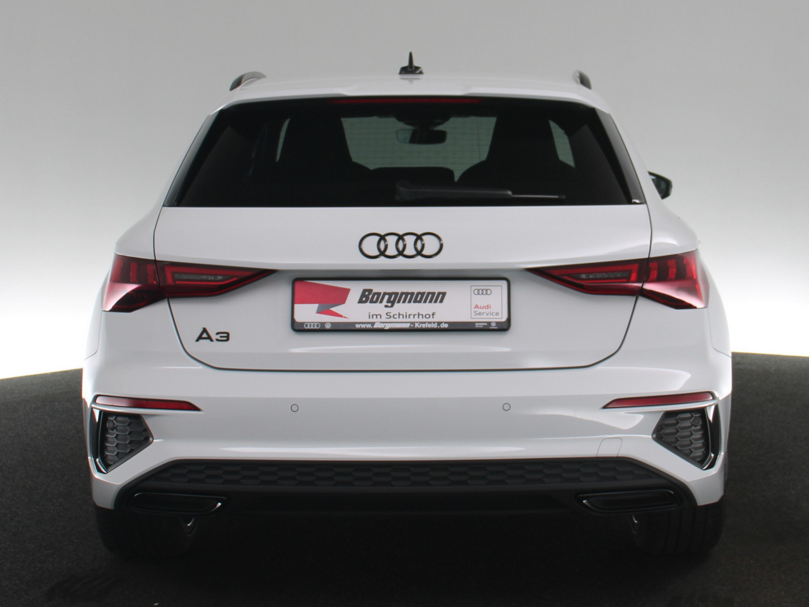 AUDI A3 Sportback 35 TFSI S line AUDI A3 Sportback 35 TFSI S line