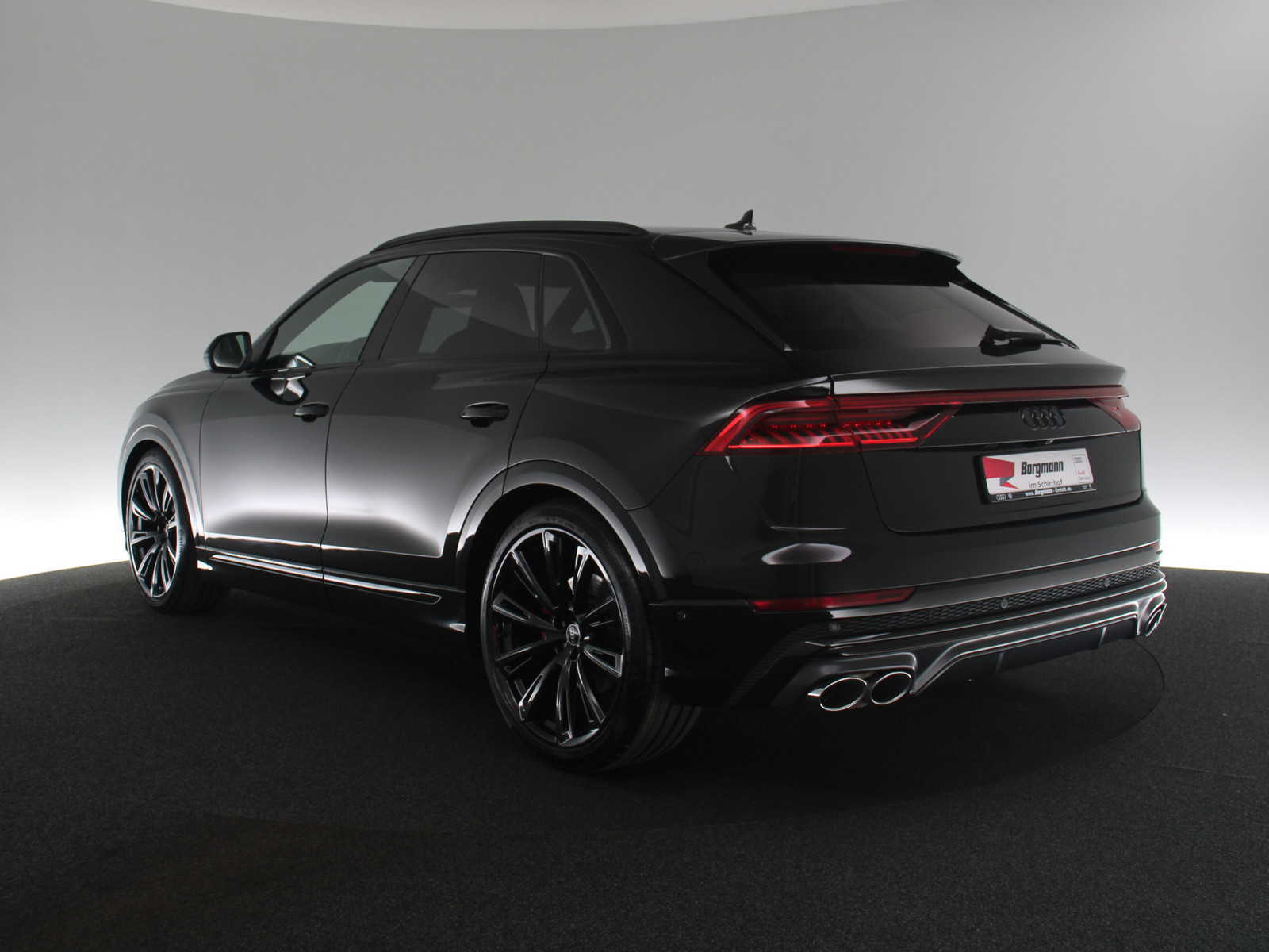AUDI SQ8 FSI 4.0 TFSI quattro AUDI SQ8 FSI 4.0 TFSI quattro
