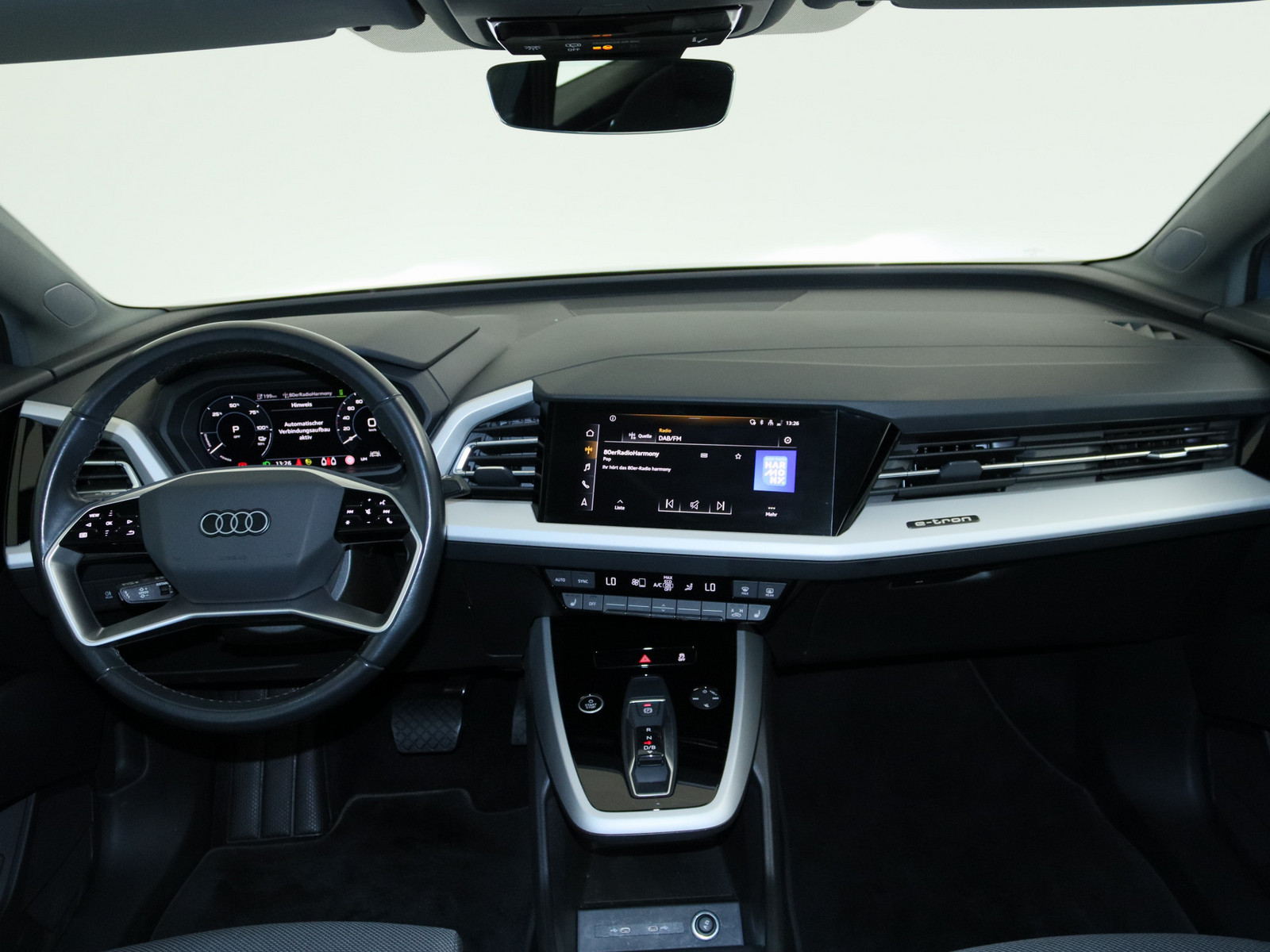 AUDI Q4 e-tron 35 AUDI Q4 e-tron 35