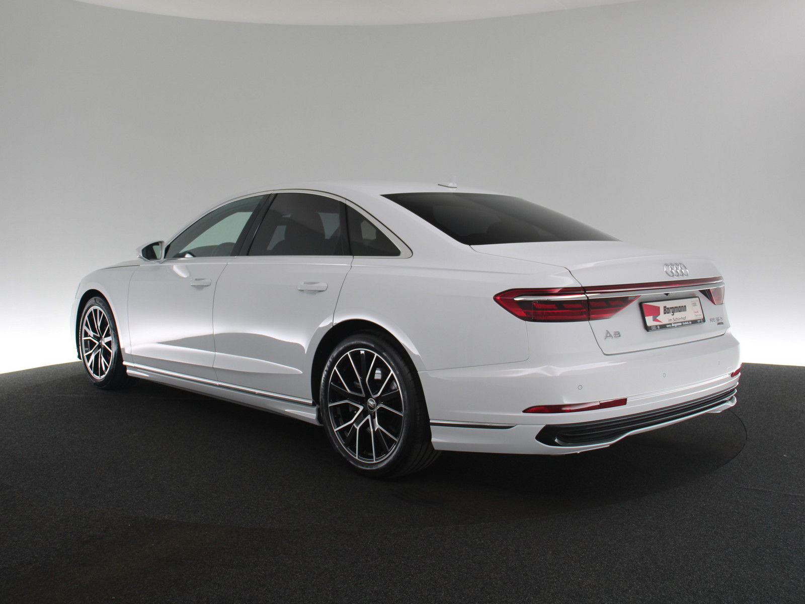 AUDI A8 55 TFSI quattro AUDI A8 55 TFSI quattro