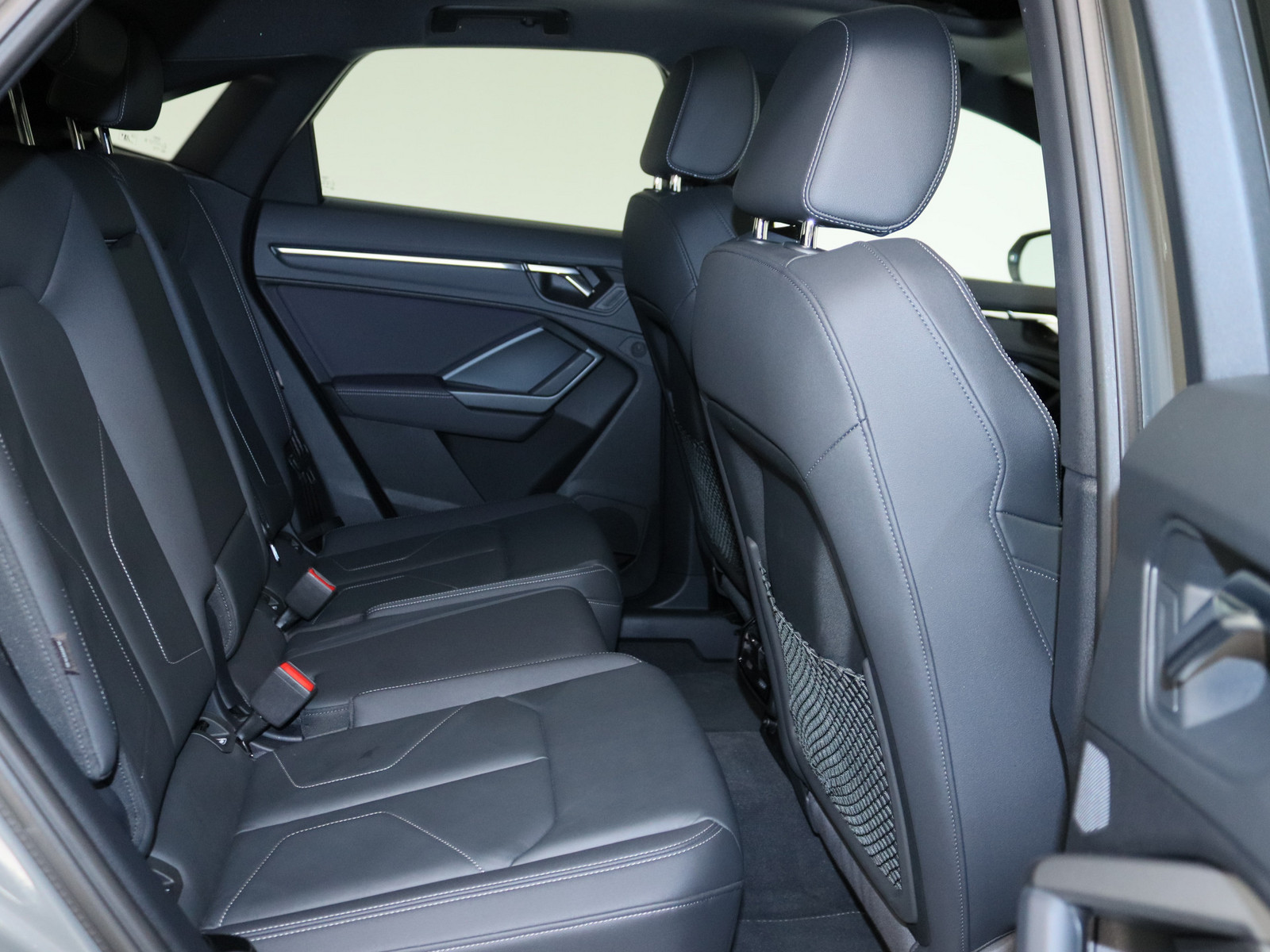 AUDI Q3 Sportback 45 TFSI quattro S line AUDI Q3 Sportback 45 TFSI quattro S line