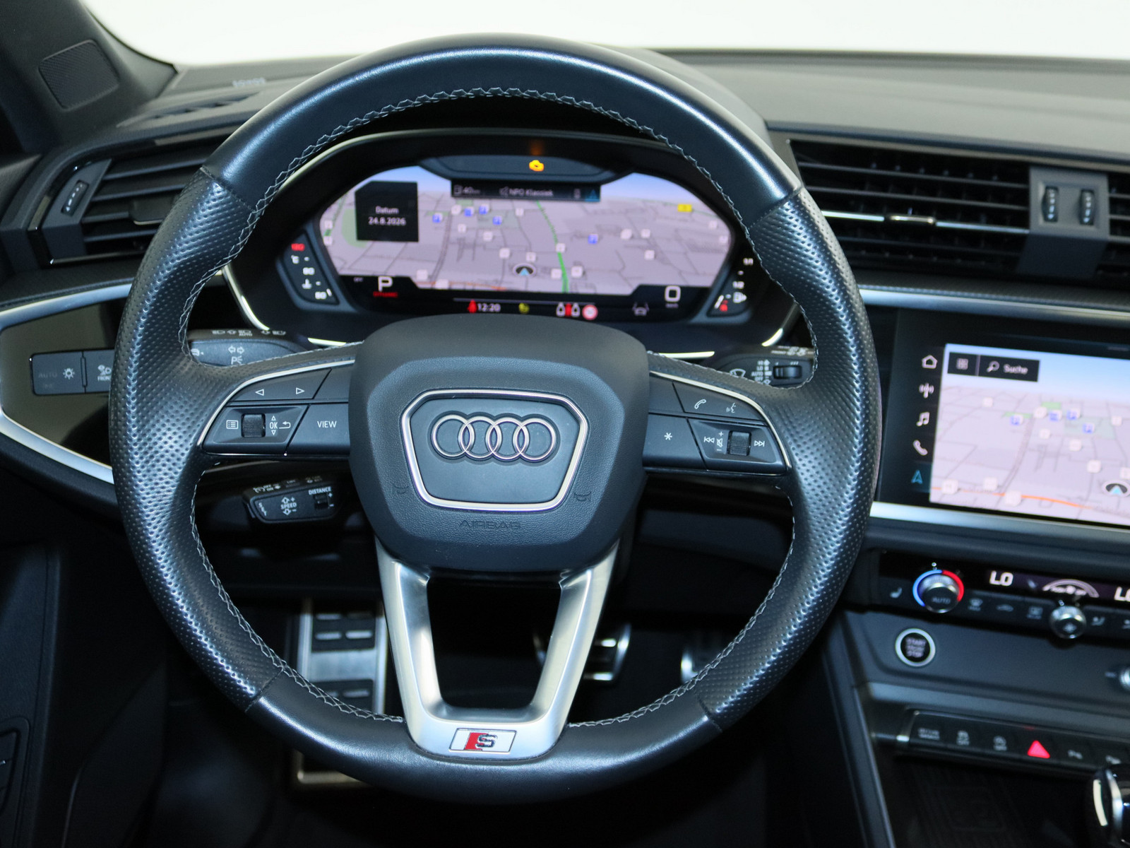AUDI Q3 Sportback 45 TFSI quattro S line AUDI Q3 Sportback 45 TFSI quattro S line
