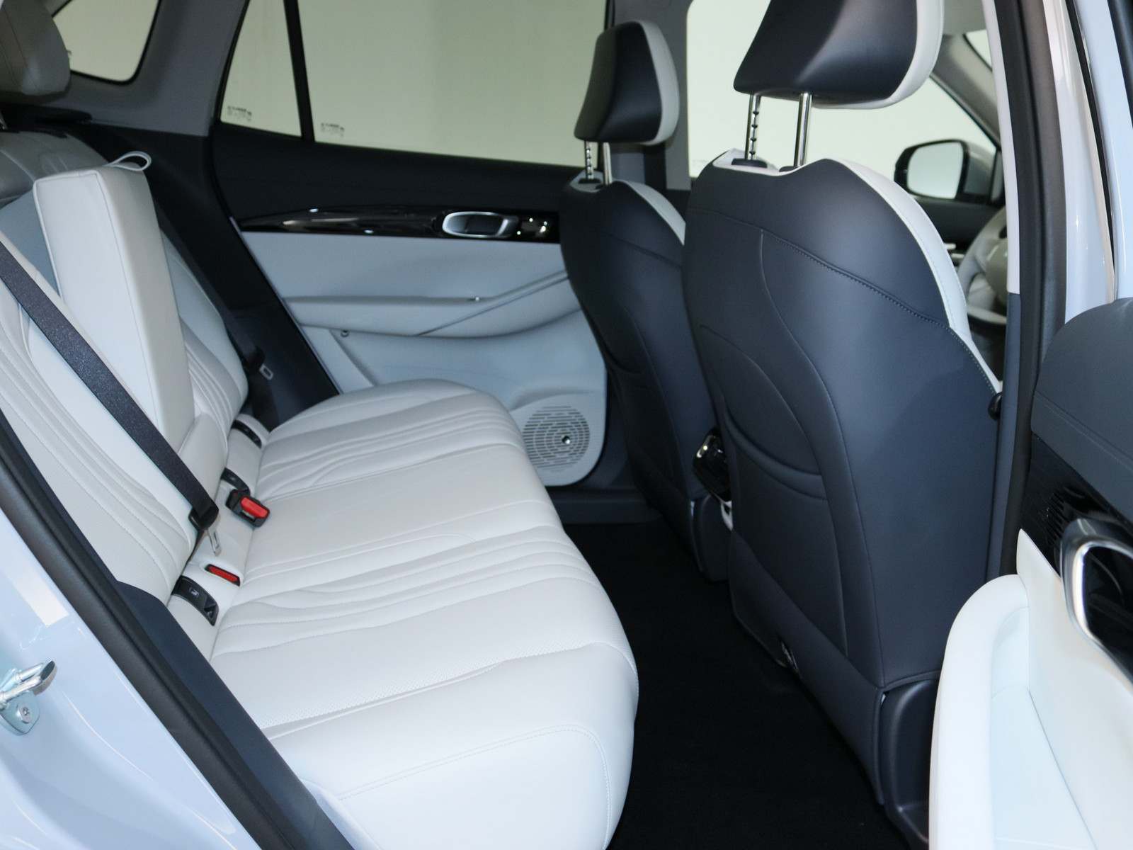 GEELY E5 Max+ GEELY E5 Max+