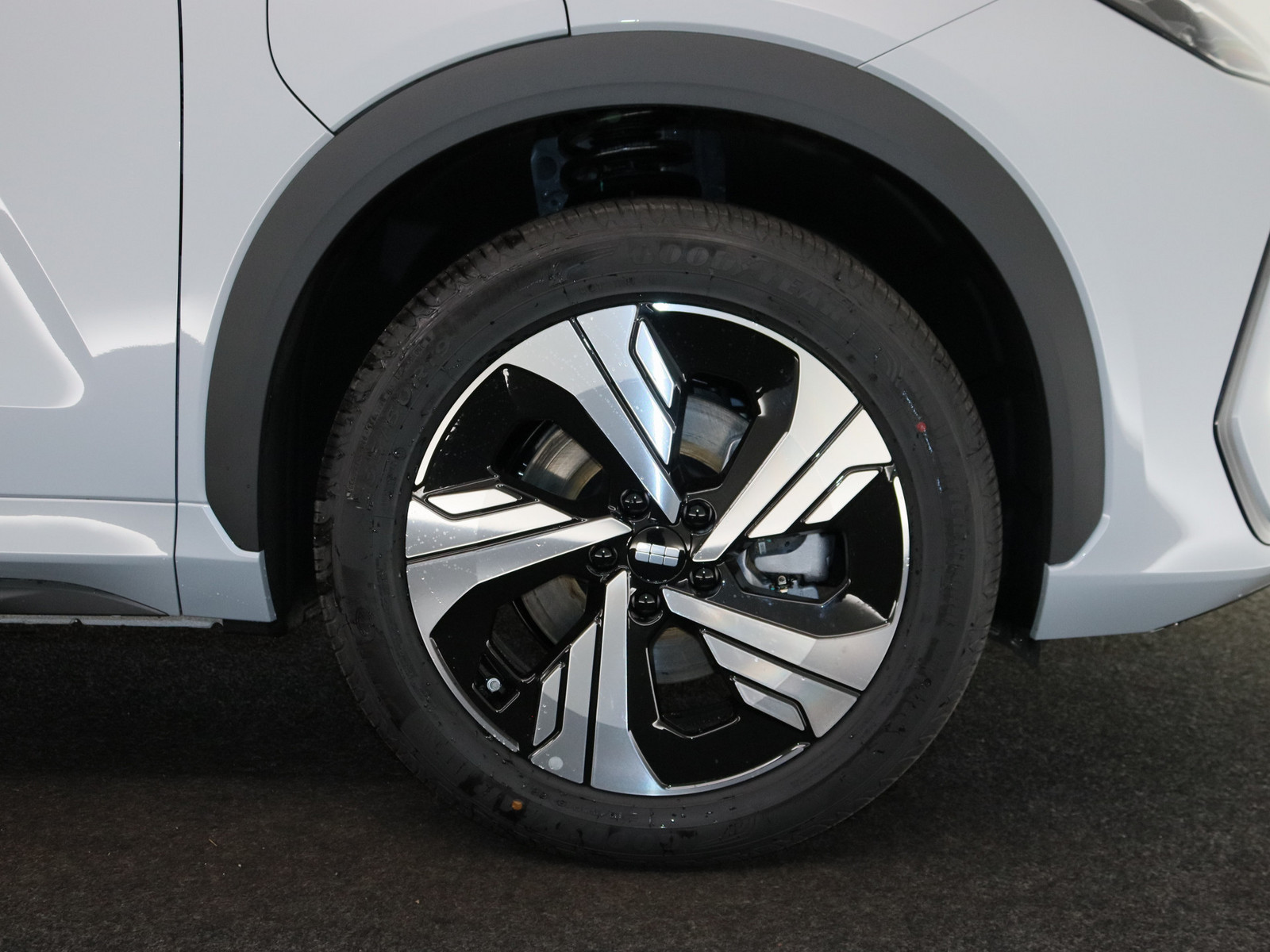 GEELY E5 Max+ GEELY E5 Max+