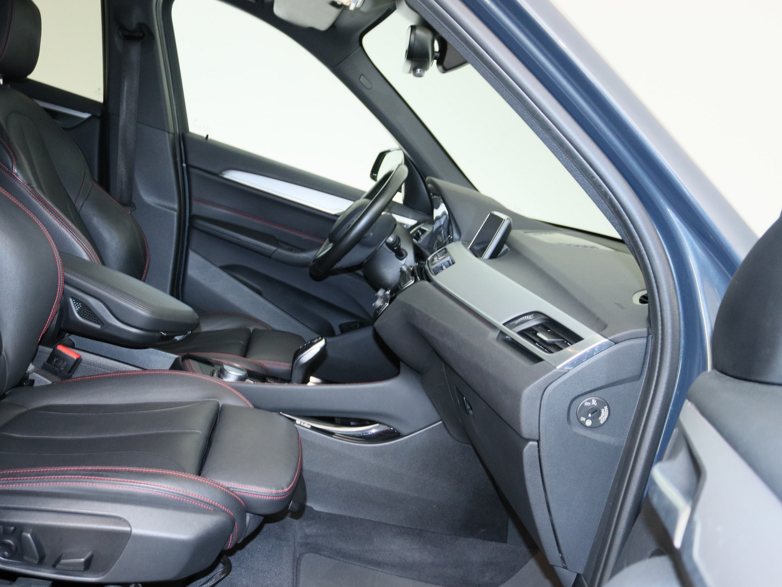 BMW X1 sDrive20i Sport Line BMW X1 sDrive20i Sport Line