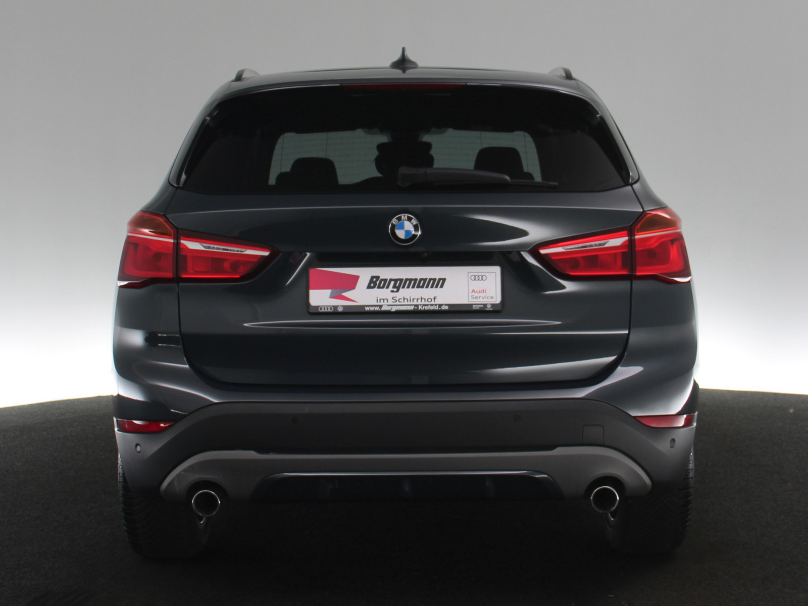 BMW X1 sDrive20i Sport Line BMW X1 sDrive20i Sport Line