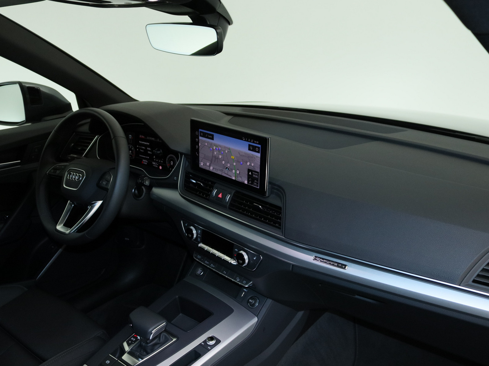 AUDI Q5 40 TDI quattro S line AUDI Q5 40 TDI quattro S line