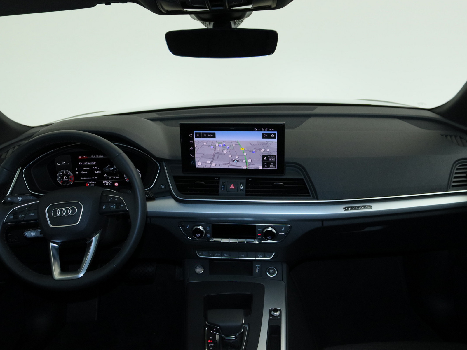 AUDI Q5 40 TDI quattro S line AUDI Q5 40 TDI quattro S line
