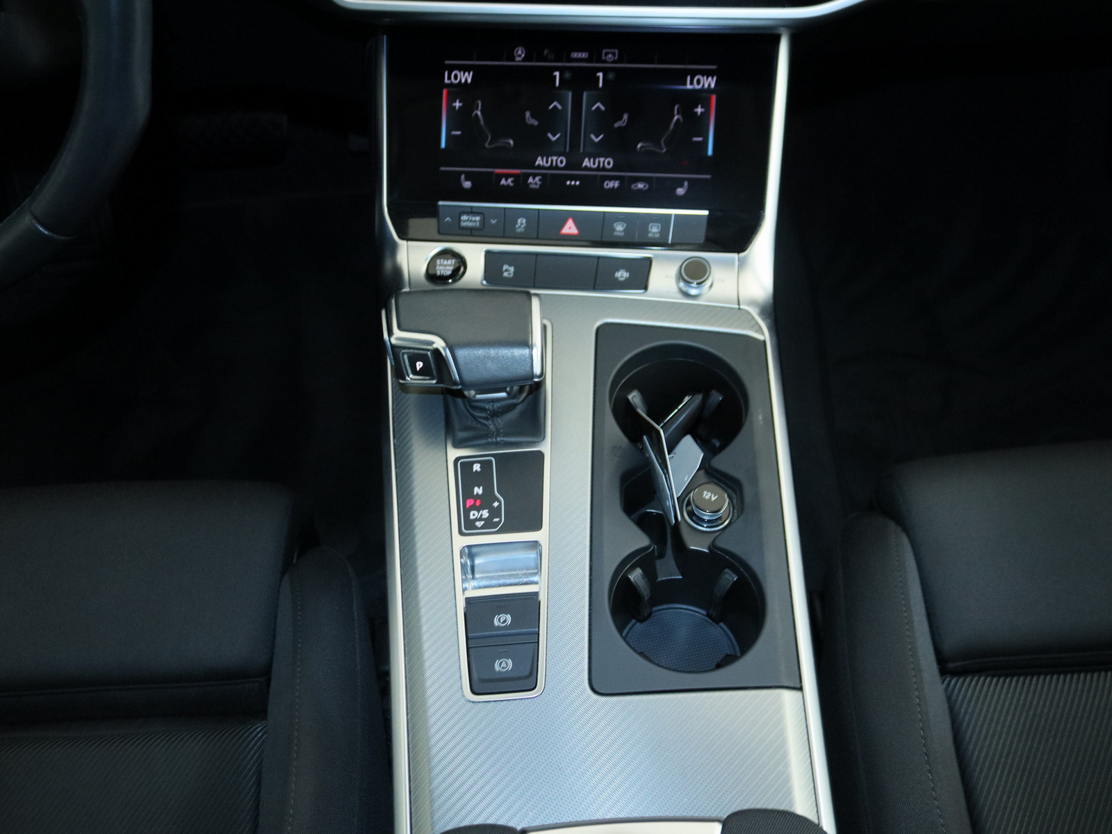 AUDI A6 Avant 40 TDI quattro sport AUDI A6 Avant 40 TDI quattro sport