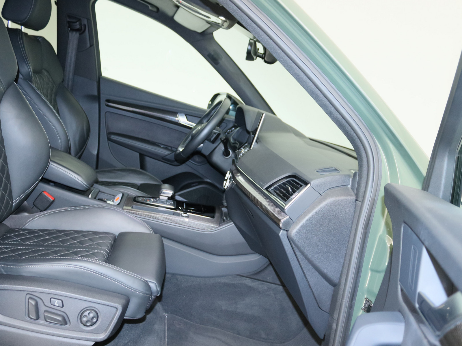 AUDI SQ5 Sportback 3.0 TDI quattro AUDI SQ5 Sportback 3.0 TDI quattro