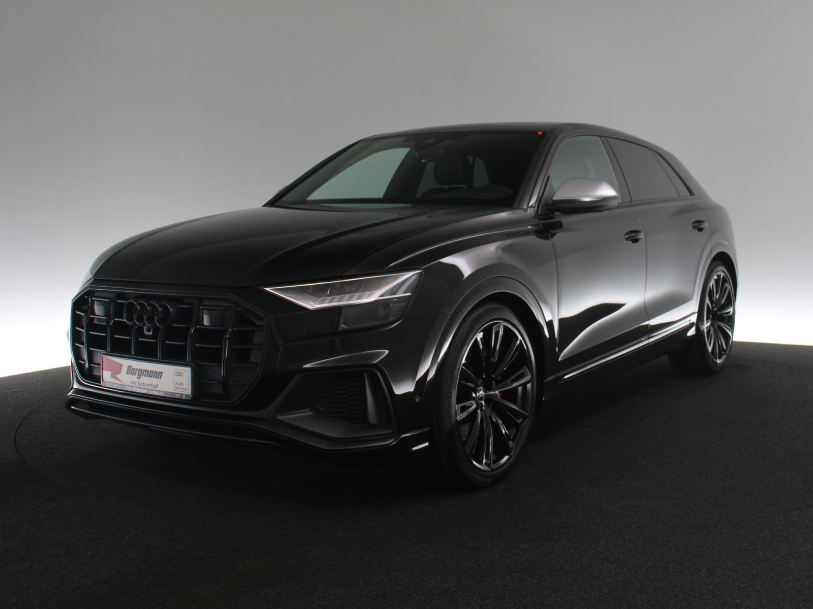AUDI SQ8 4.0 TFSI quattro AUDI SQ8 4.0 TFSI quattro