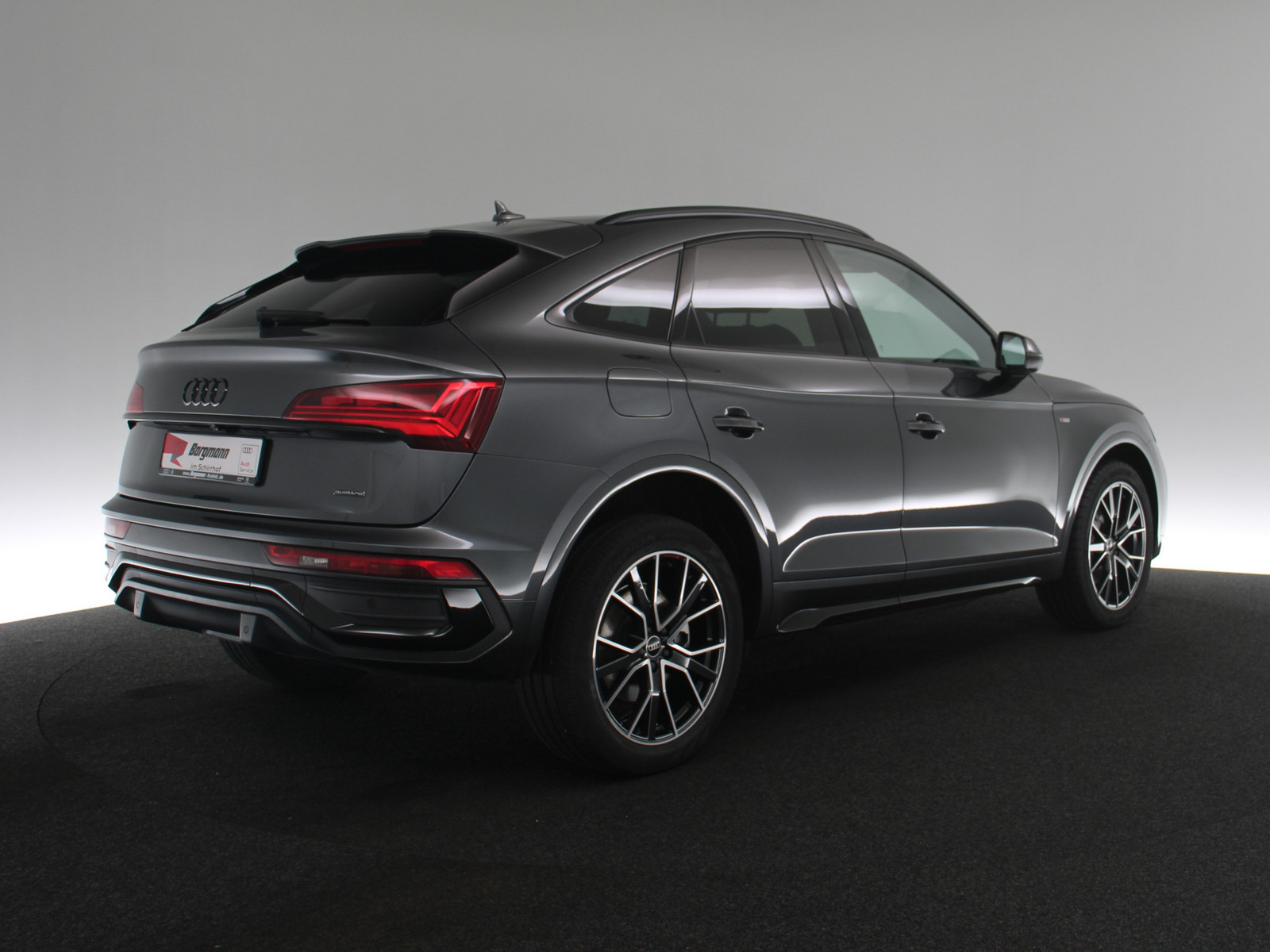 AUDI Q5 Sportback 40 TDI quattro S line AUDI Q5 Sportback 40 TDI quattro S line