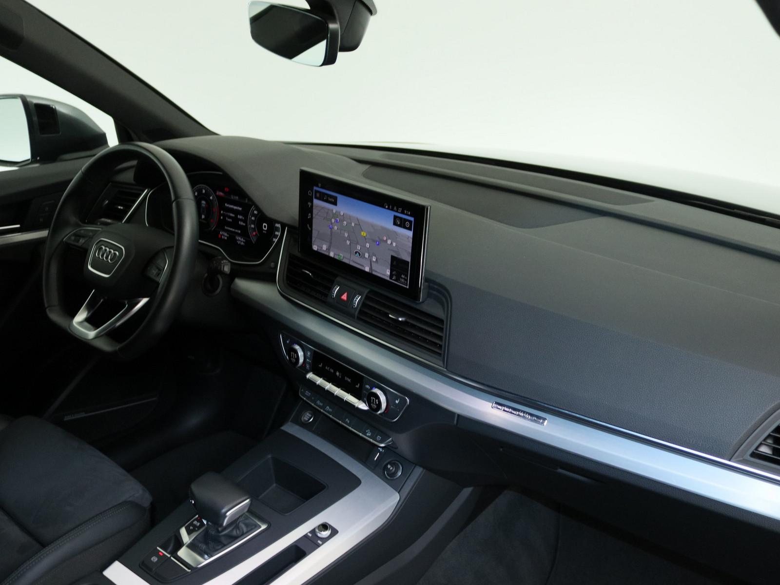 AUDI Q5 Sportback 40 TDI quattro S line AUDI Q5 Sportback 40 TDI quattro S line
