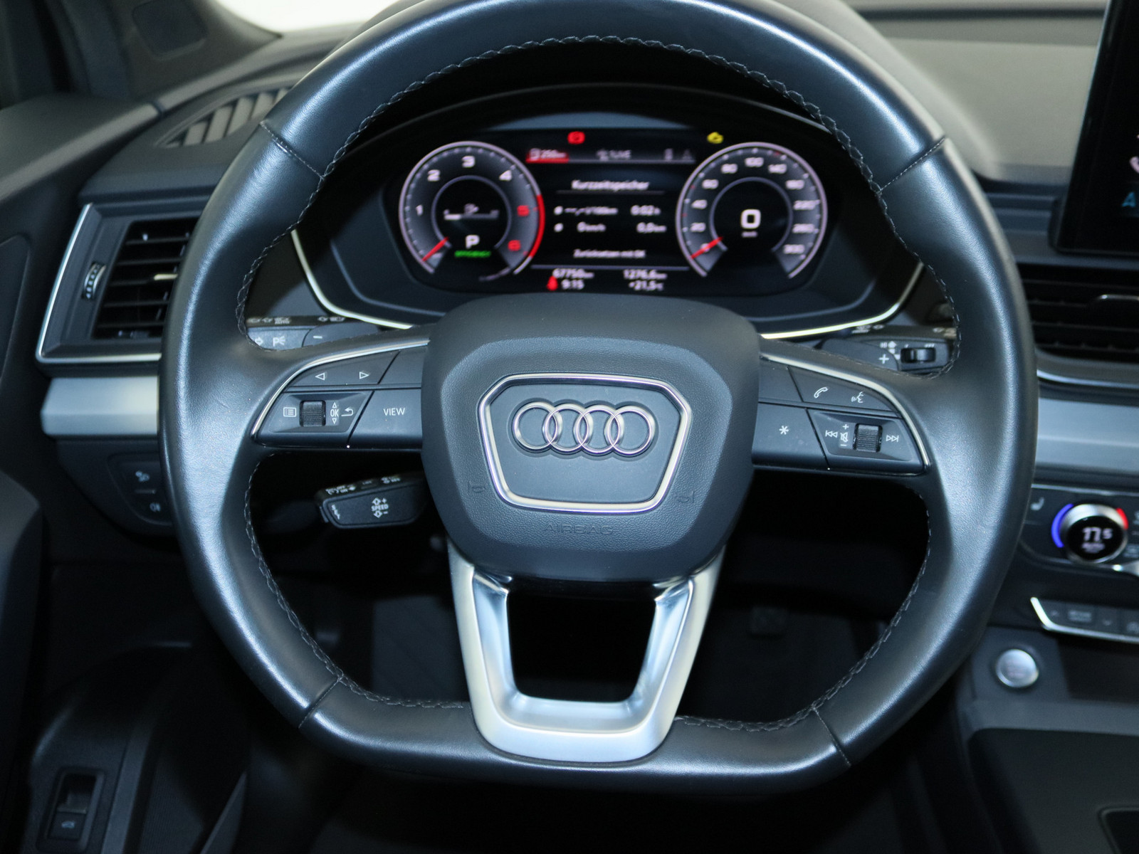 AUDI Q5 Sportback 40 TDI quattro S line AUDI Q5 Sportback 40 TDI quattro S line