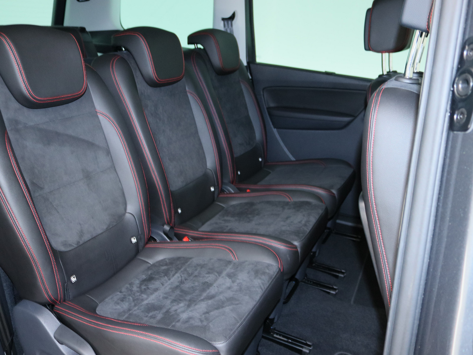 SEAT Alhambra 1.4 TSI FR-Line SEAT Alhambra 1.4 TSI FR-Line