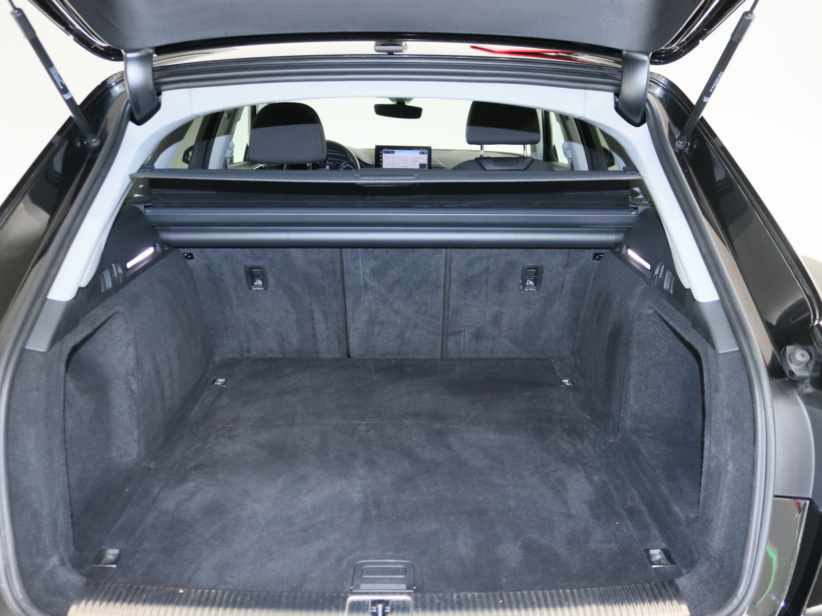 AUDI A4 Avant 35 TFSI basis AUDI A4 Avant 35 TFSI basis