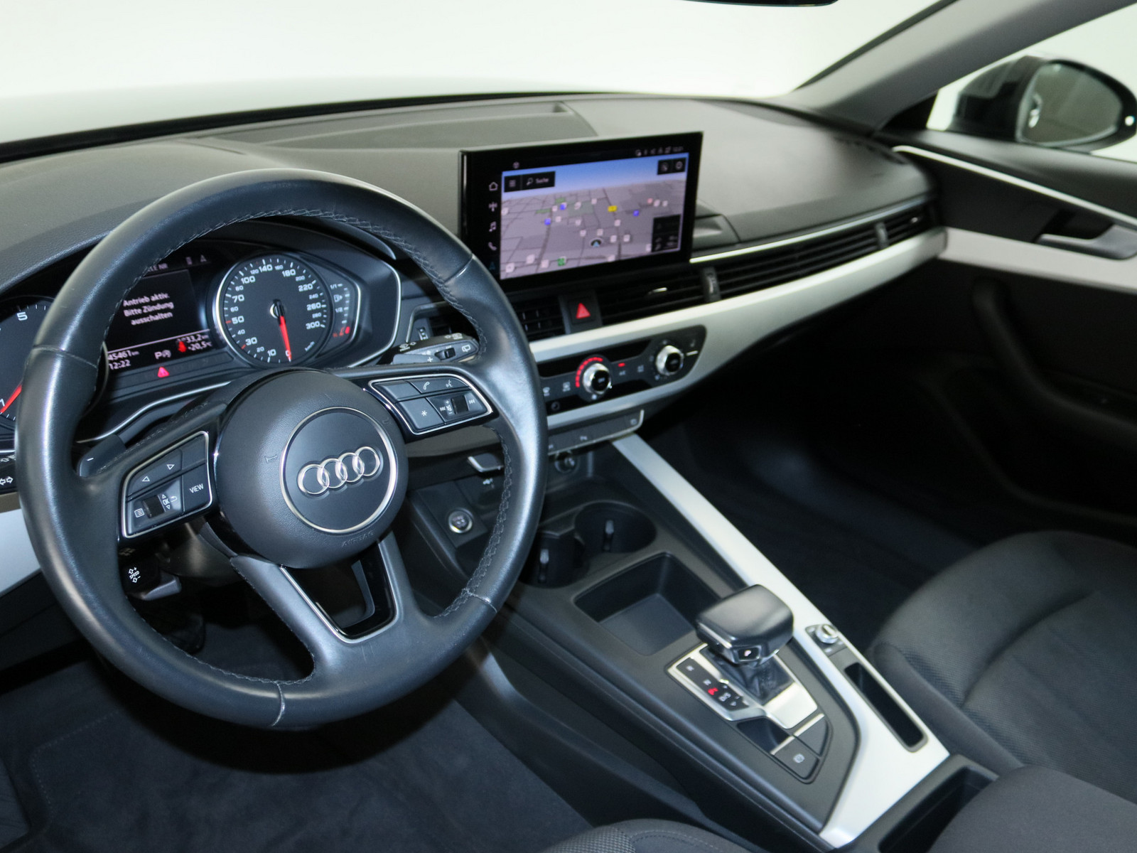 AUDI A4 Avant 35 TFSI basis AUDI A4 Avant 35 TFSI basis