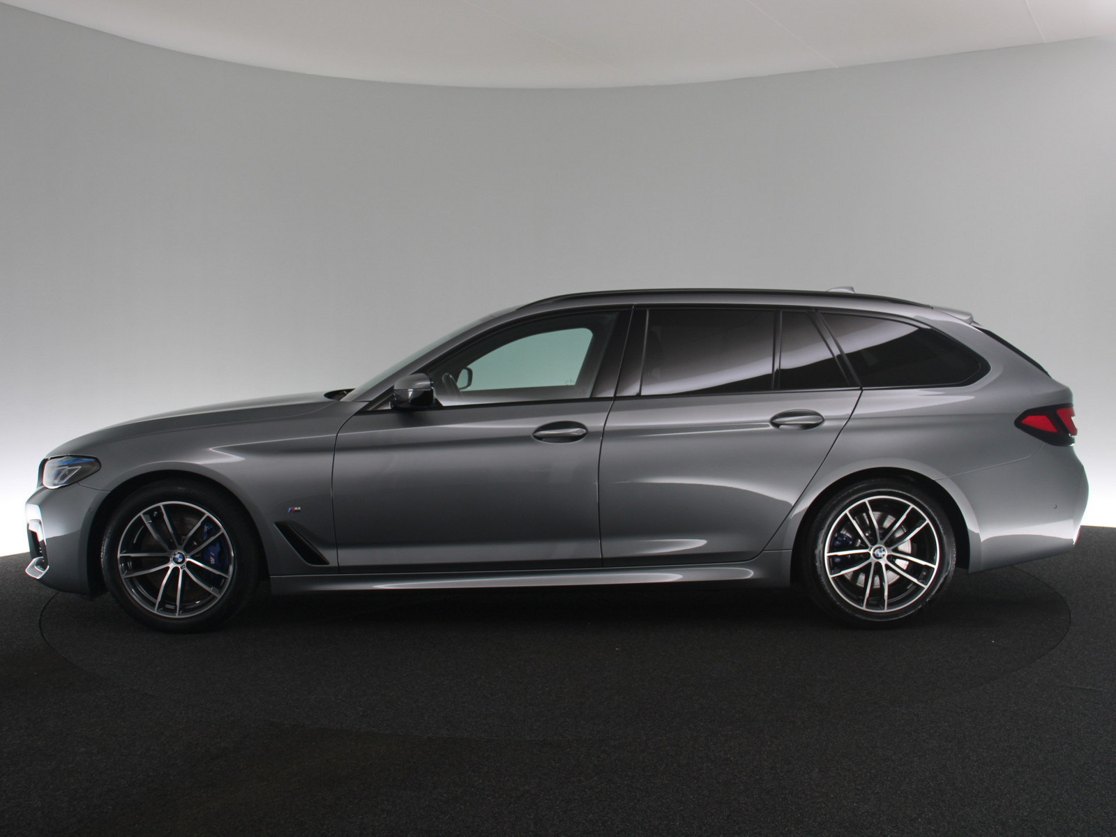 BMW 530 d xDrive M Sport BMW 530 d xDrive M Sport
