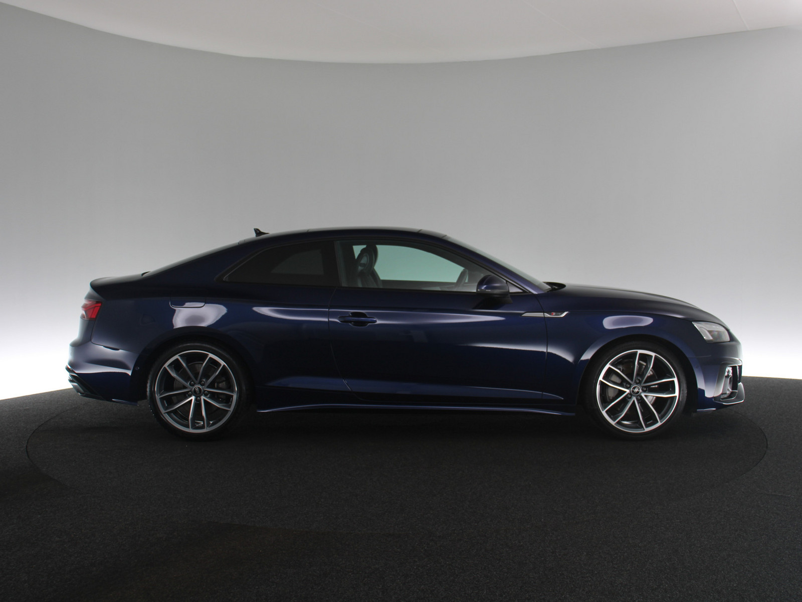 AUDI A5 Coupe 45 TFSI quattro S line AUDI A5 Coupe 45 TFSI quattro S line
