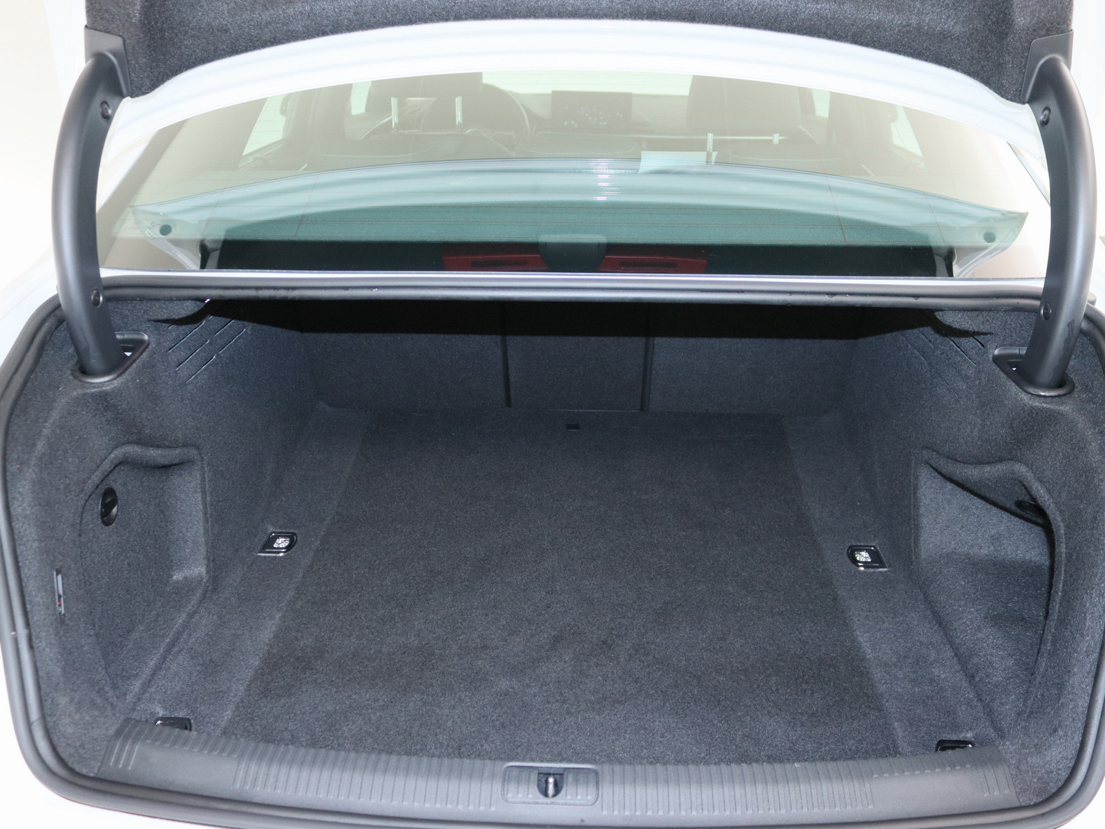 AUDI A4 Lim. 35 TDI S line AUDI A4 Lim. 35 TDI S line