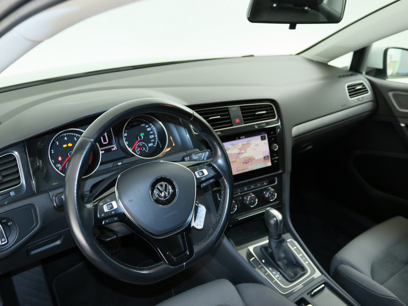 VW Golf VII 1.5 TSI Comfortline VW Golf VII 1.5 TSI Comfortline